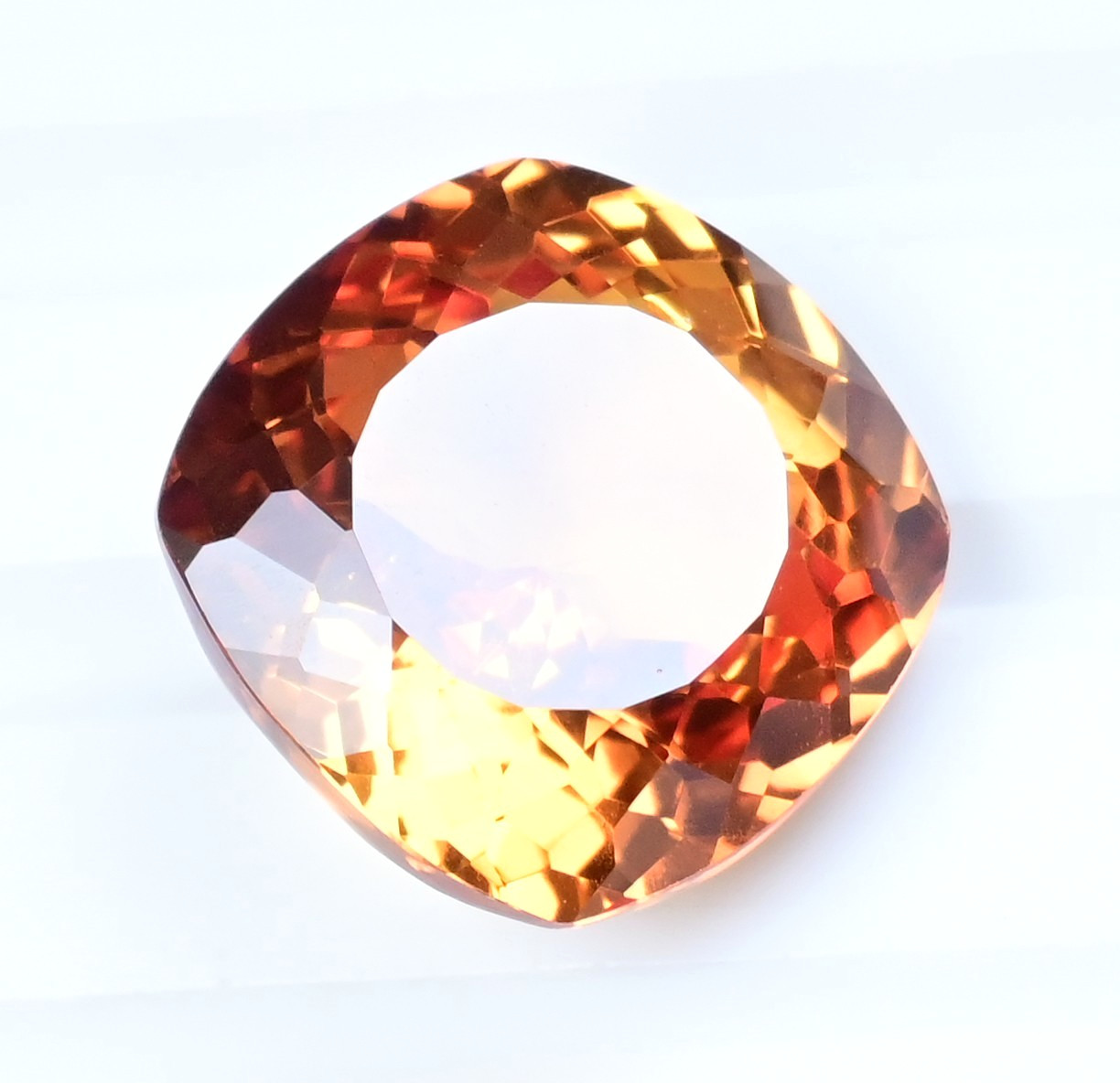 22.65 Ct Natural Yellow Golden padparadscha sapphire Certified Flawless Gemstone
