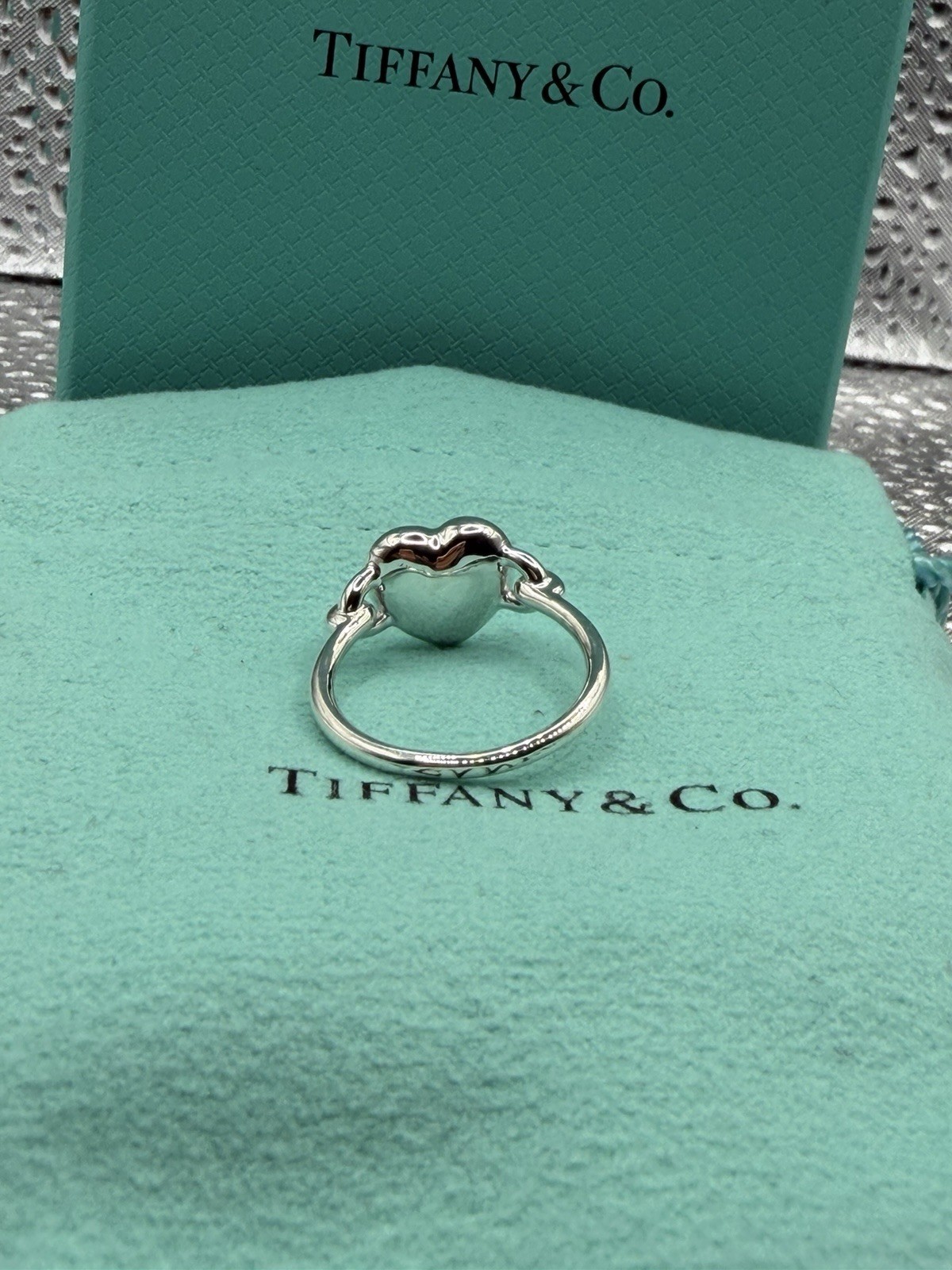 Tiffany & Co. Sterling Silver Return To Tiffany Full Heart Ring size 6