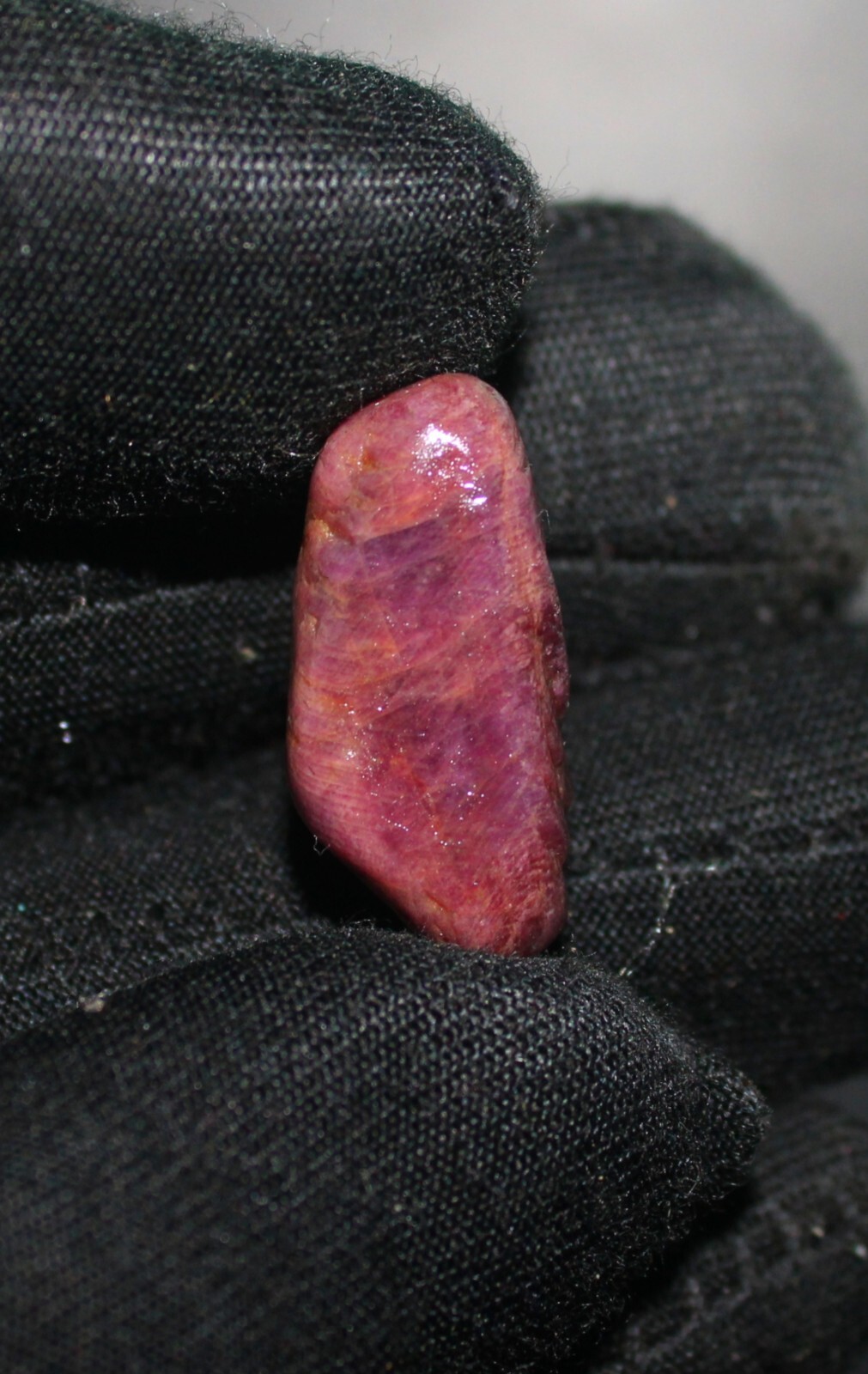 Ruby Rough, Natural Large Ruby, Raw Ruby Red Ruby Crystal Natural Rough 22.65 Ct
