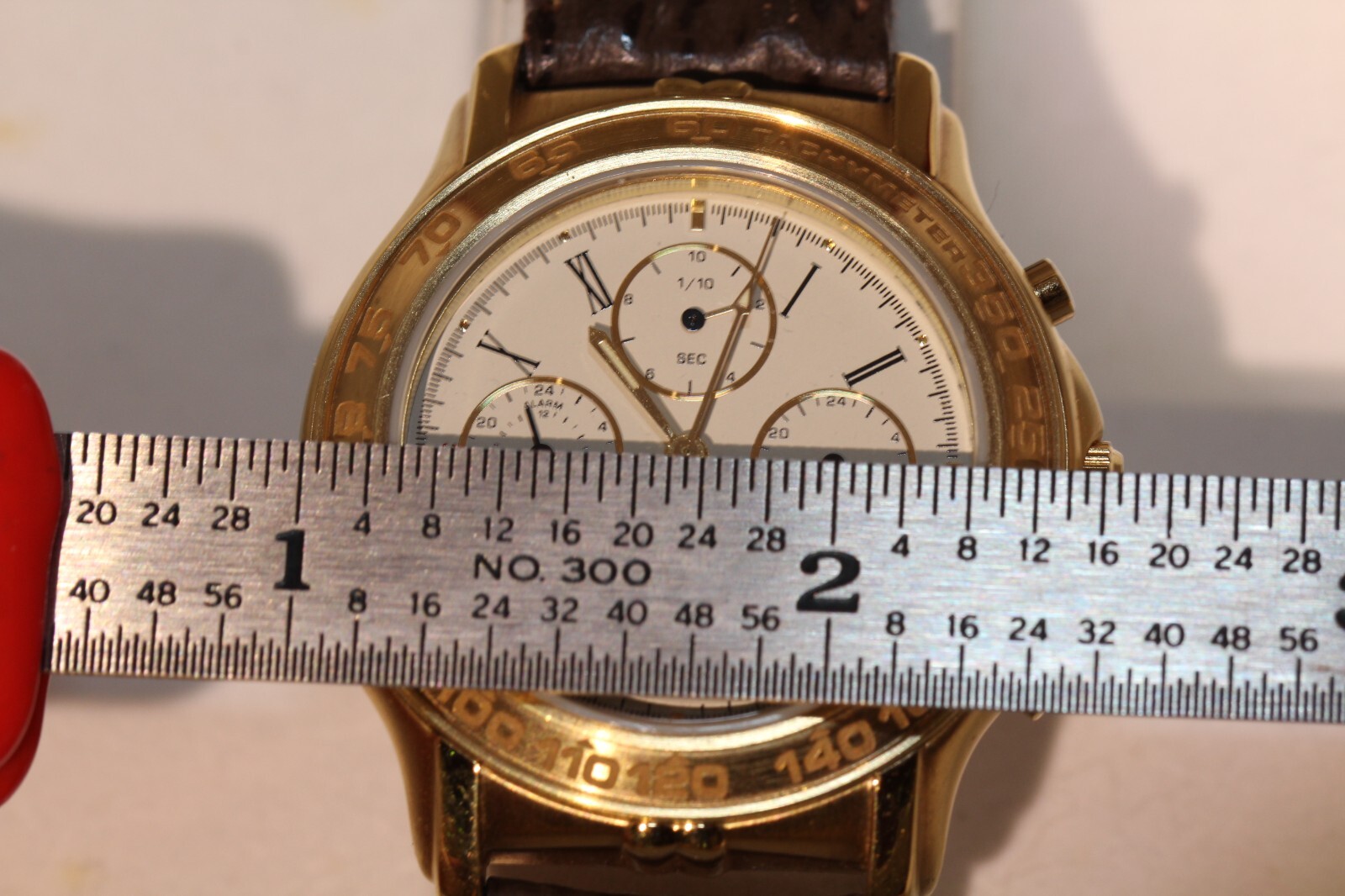 YEMA Paris Gold bezel white dial watch MODEL: Y211fe028