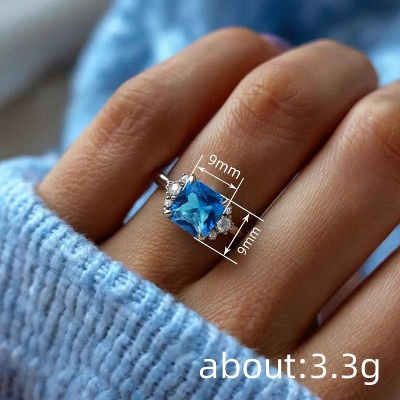 Fashion Women 18K Gold Plated Blue CZ Sparkling Band Ring Size 6-10