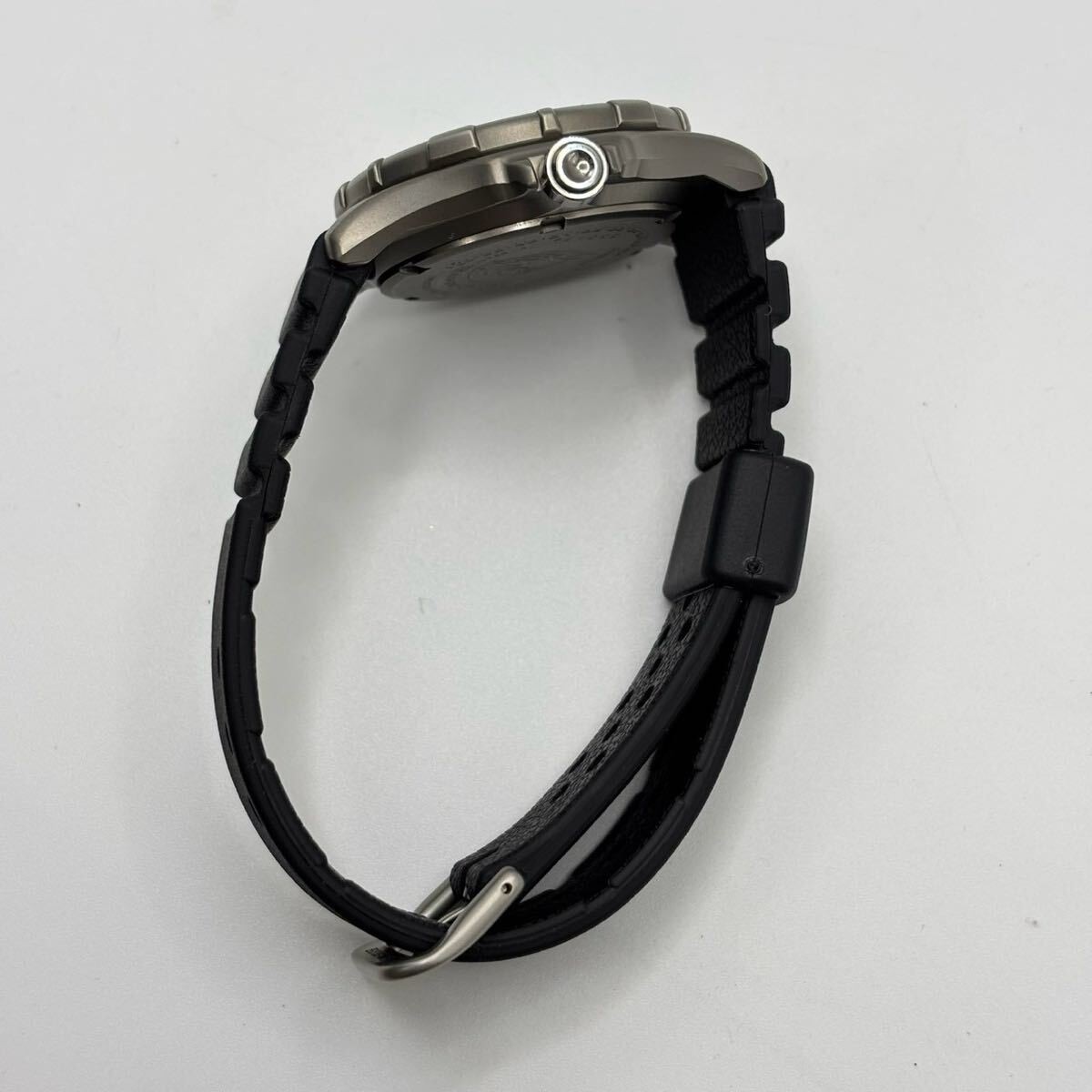 Working SEIKO Titanium SCUBA 7N35 6110 Men’s Wristwatch qz Diver’s Watch