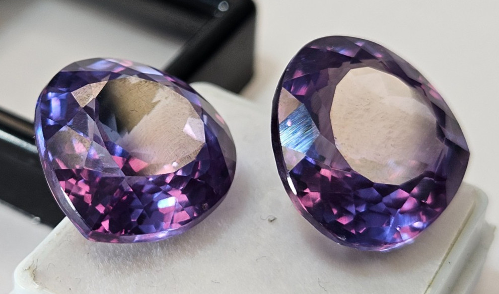 Colour Change 40+ Ct Alexandrite Pear Cut Natural Pair Loose Gemstone