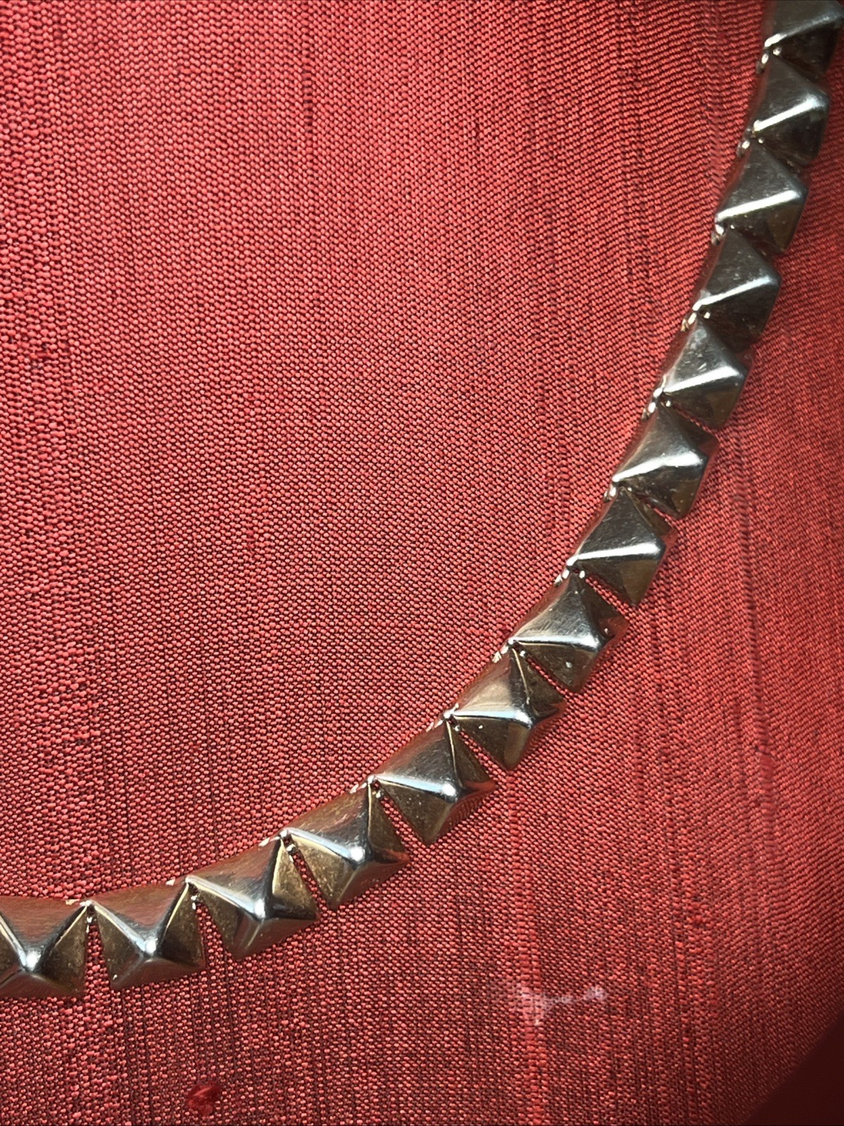 Eddie Borgo Pyramid Necklace – 12K Gold Plated, 17’ Signature Piece Retail 500$