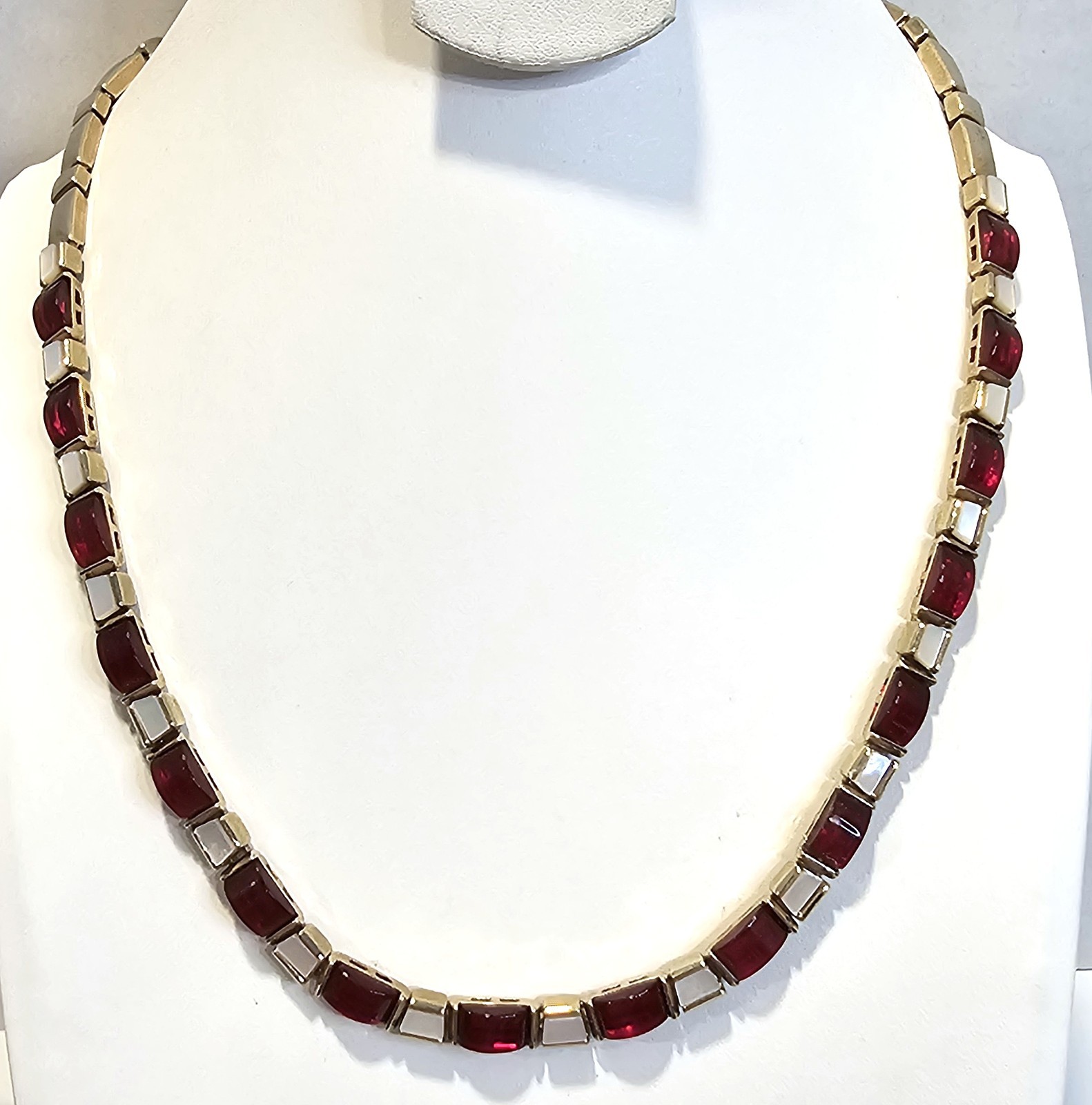 Monet red and white collar necklace mother of pearl gold tone