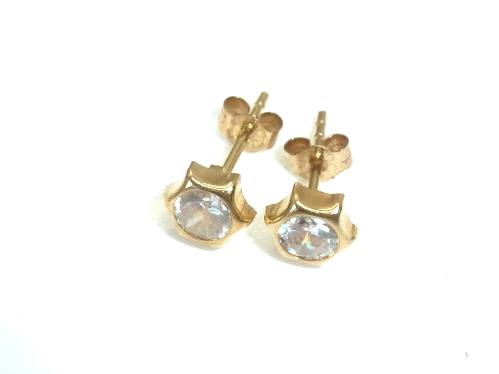 Pair 9ct Yellow Gold Cubic Zirconia Hexagonal Stud Earrings