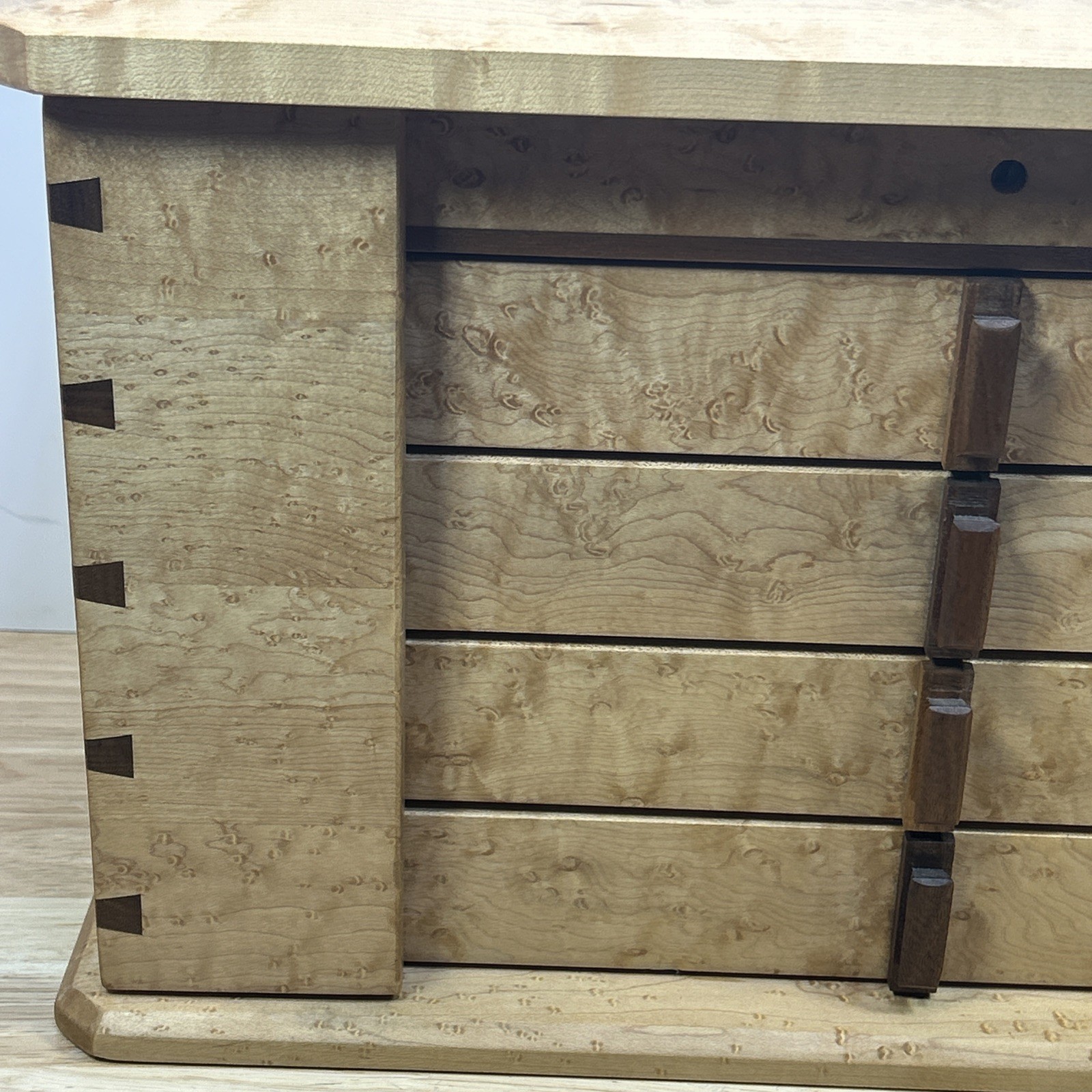 Jewelry Box Handmade Artisan Birdseye Maple Walnut Accent Inlay Lined Dovetail