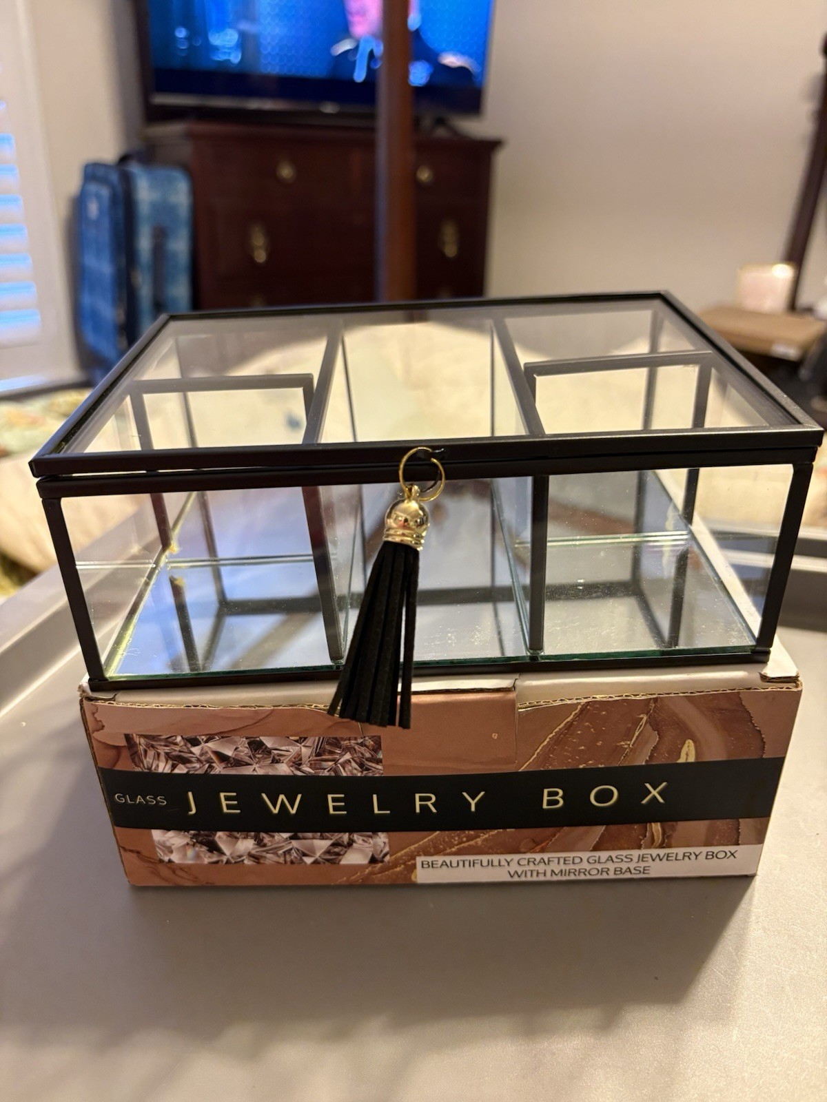 Glass Jewelry Box 5 Sections 7″x5″X 2.5″ New In Box. S 2
