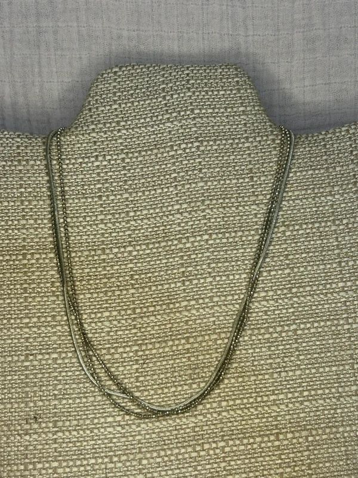 Minimalist Silver Tone 3-Strand Layered Chain Necklace