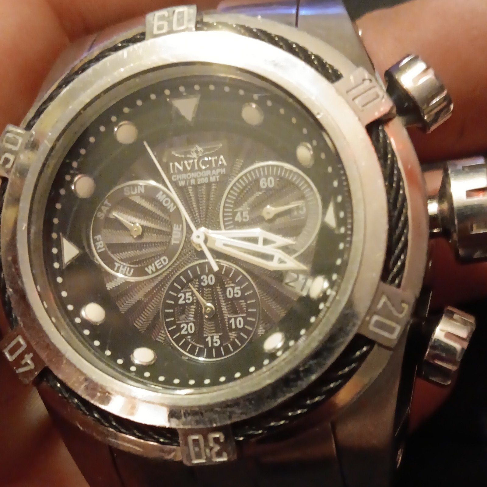 Invicta Zeus Bolt Chronograph Men’s Quartz Diver 200m Black Dial Steel Bracelet