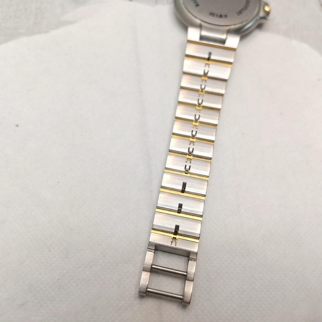Working Item Dunhill Wristwatch with Date Function Ladies