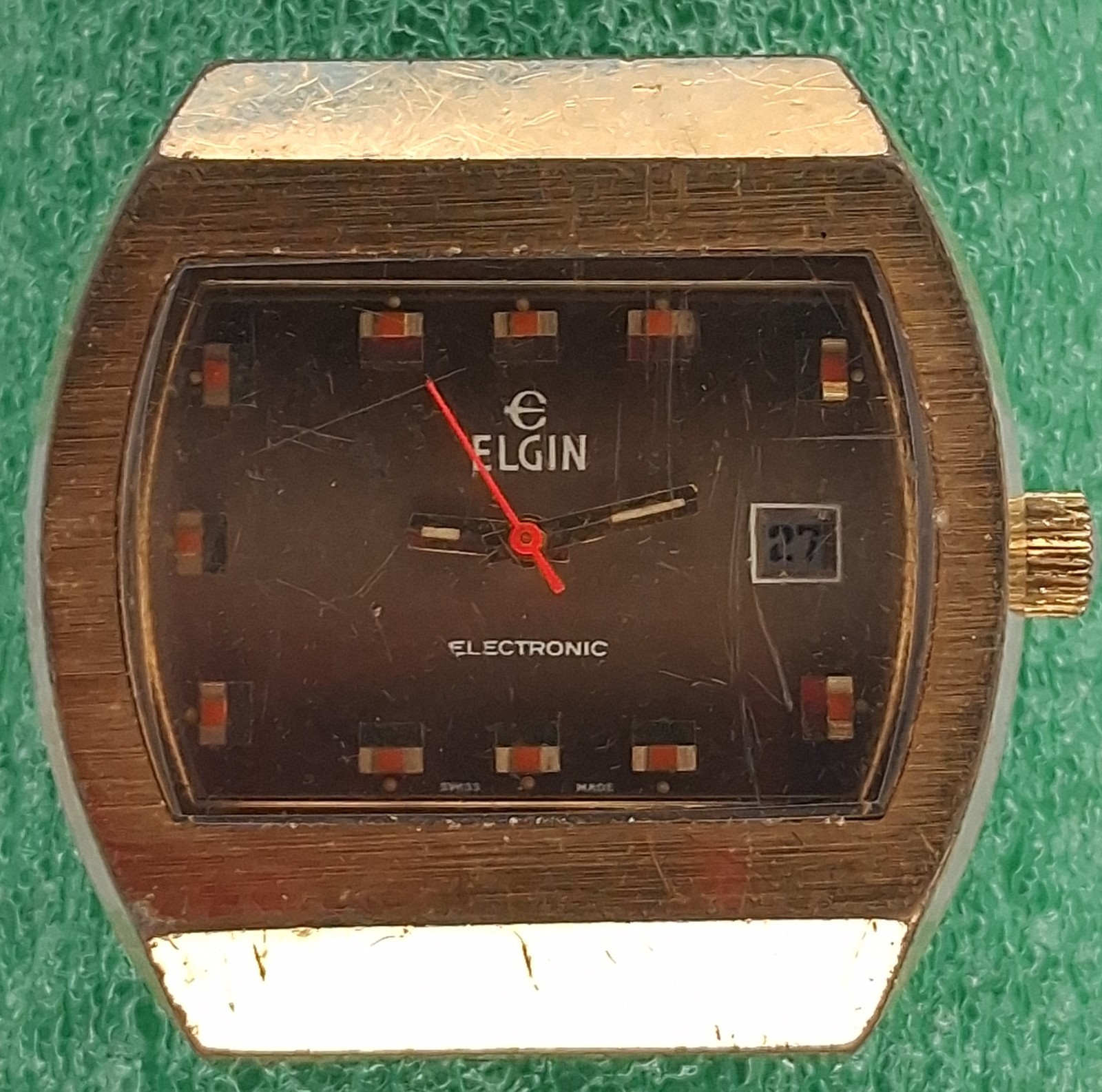 Lot W612 Mens Elgin Electronic Quartz Movement Vintage Watch Parts