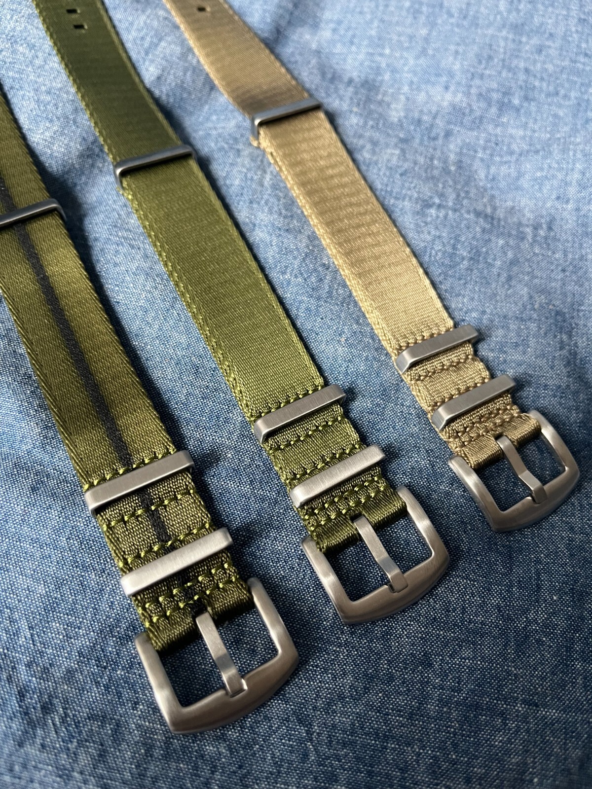 WISCASSET WATCH STRAPS Silky Sturdy Seatbelt One-Piece Military Watch Strap