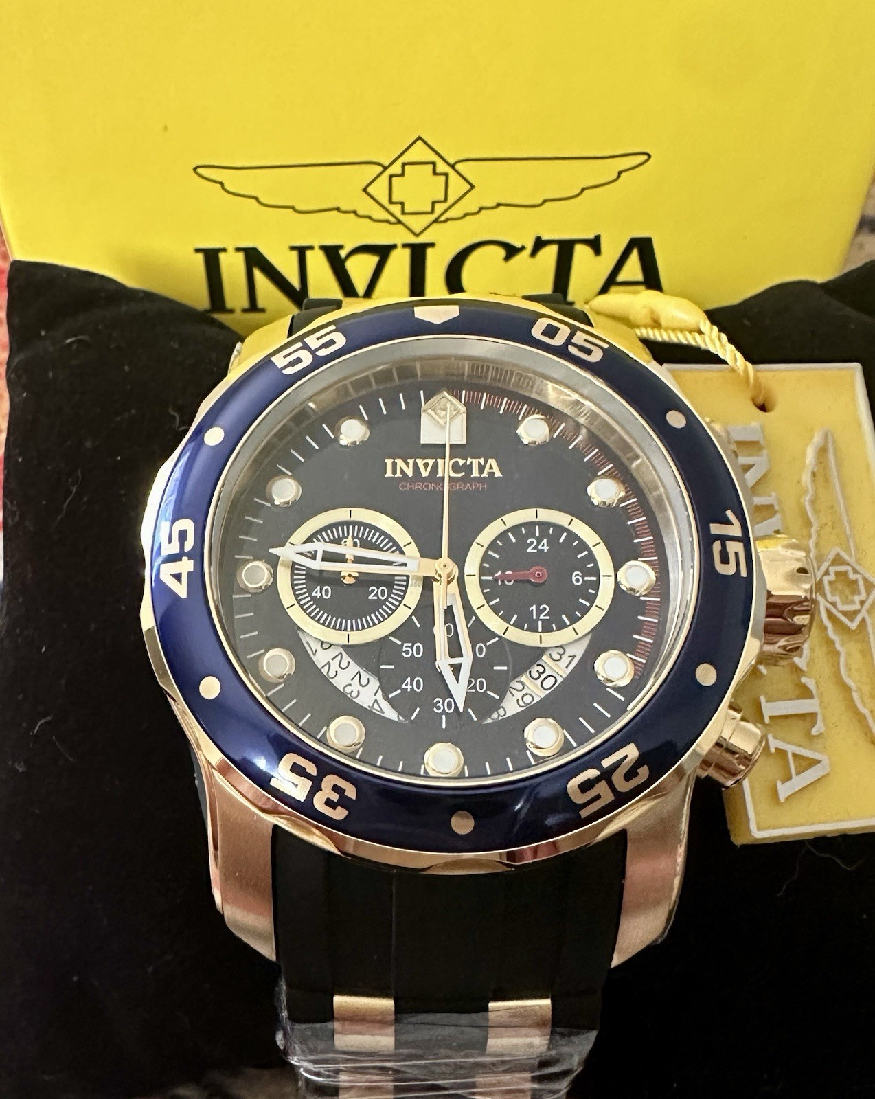 Invicta Men’s Watch Pro Diver Scuba Chronograph Blue Dial Two Tone Strap 6983