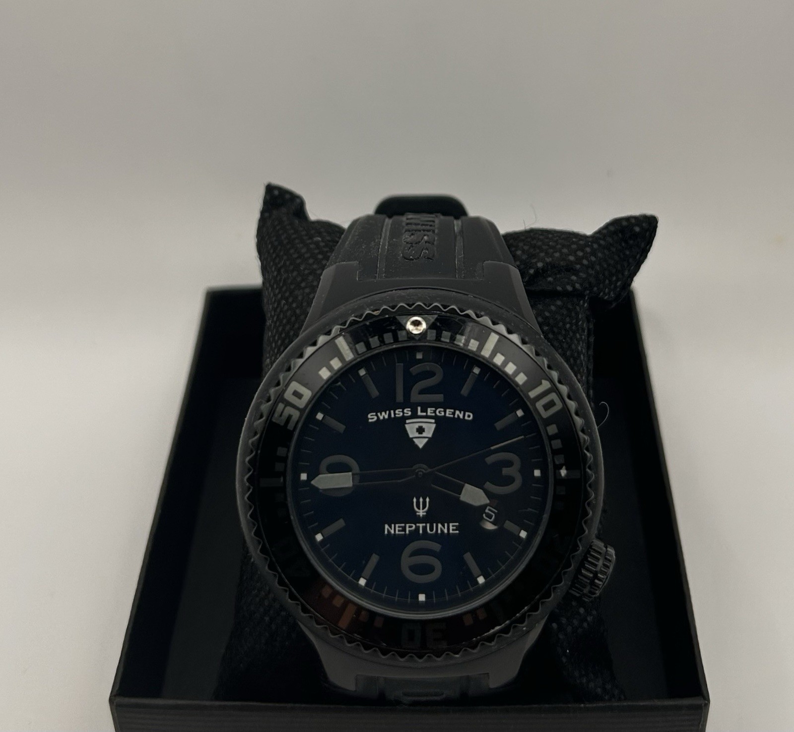 Swiss Legend Neptune Men’s Black Dial Black Strap Quartz Watch 48mm New Battery