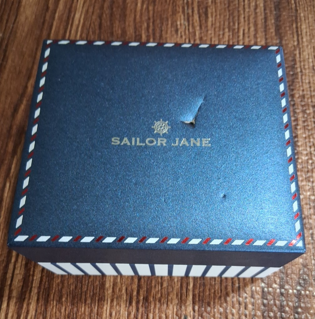 Sailor Jane Watch Set NIB Black White Shoe Wine Stopper Purse Charm Boxed