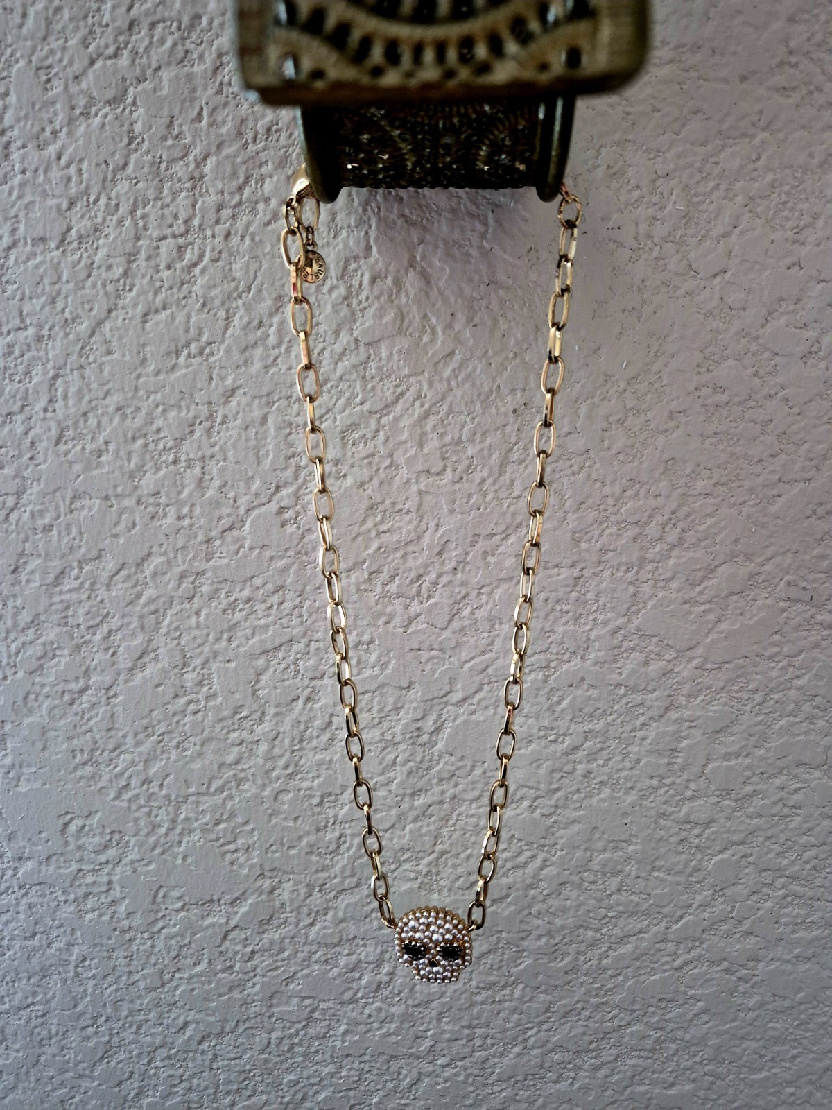 Gold Tone Cable Chain Necklace Skull Charm Pendant Faux Pearl Crystal