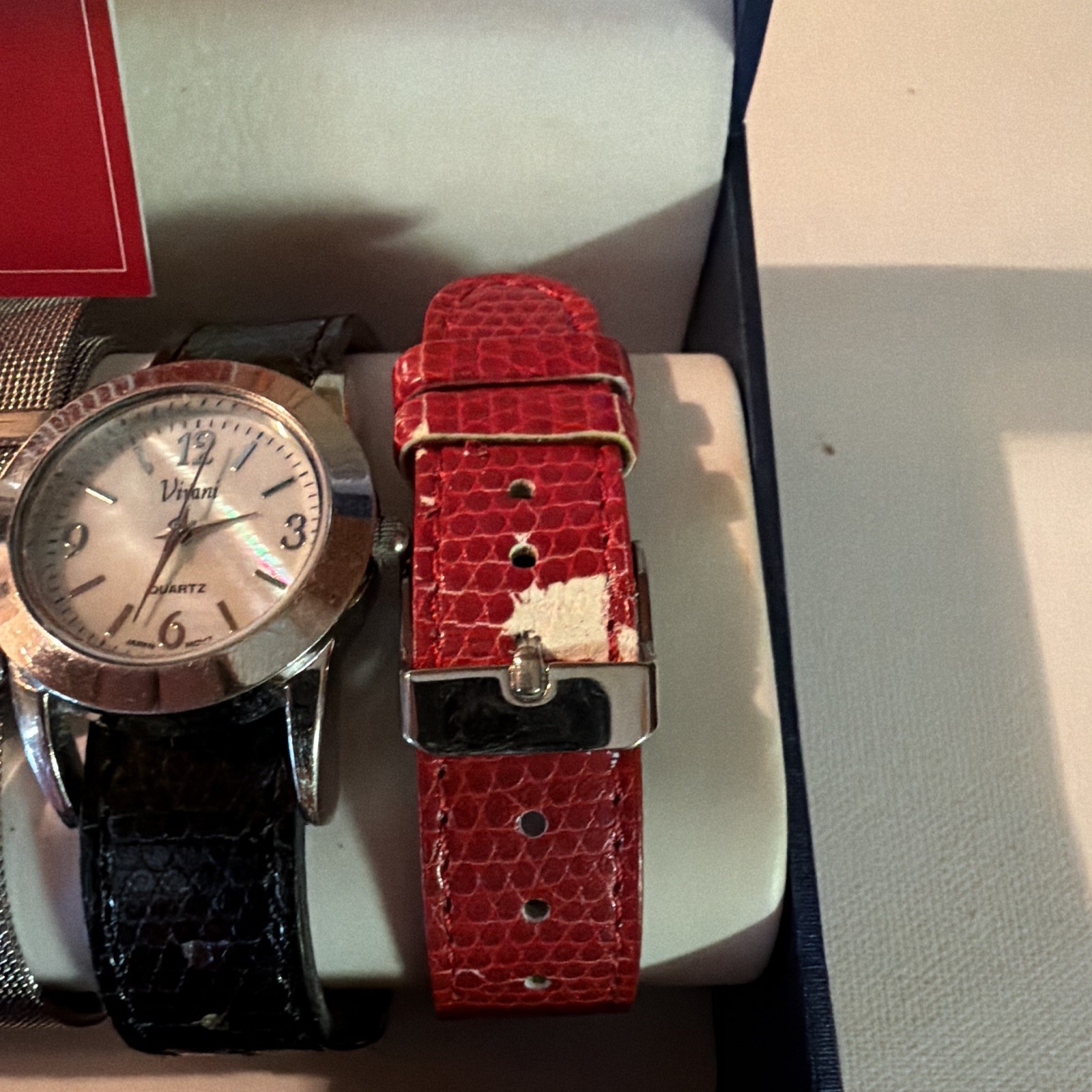 Vivani Women’s Quartz Analog Silver Dial Watch w/ Leather Straps & Box New Batt