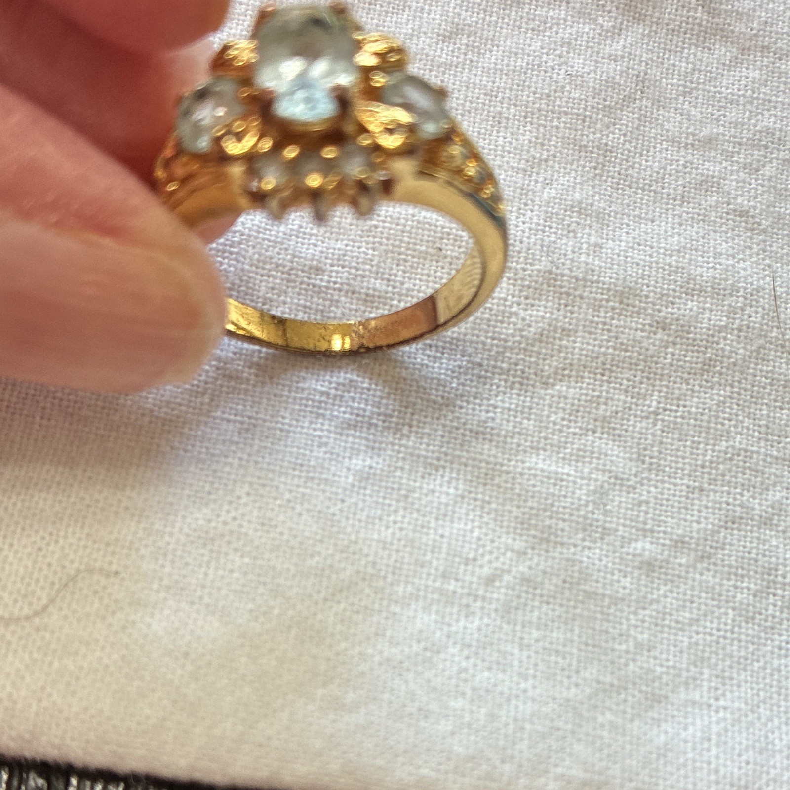 Gold Tone Light Blue Oval Crystal Cluster Halo Cocktail Ring Prong Set Size 7