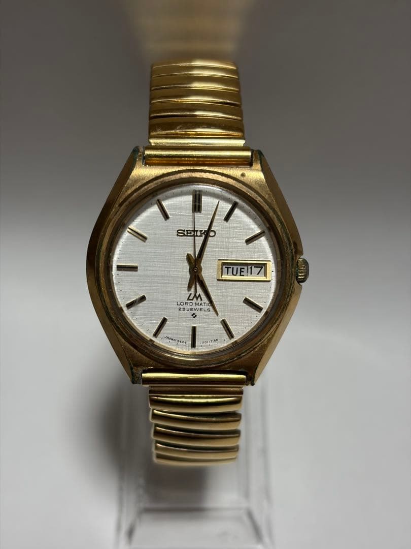 SEIKO LORD MATIC 5606-7010 25 JEWELS Wristwatch