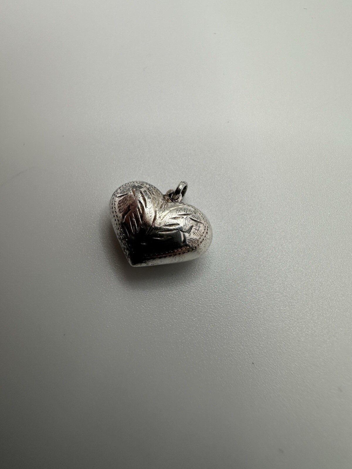 Vintage Sterling Silver Ornate Engraved 3d Heart Pendant 1.7cm JB15