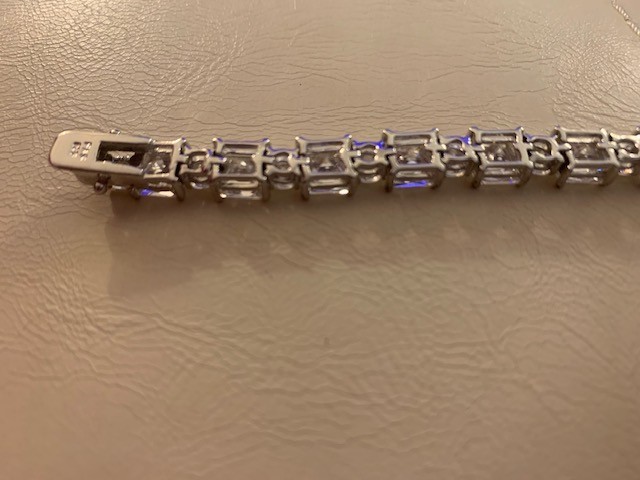 New QVC Diamonique Silver 925 Princess/Square & Round CZ 7 1/2″ Tennis Bracelet