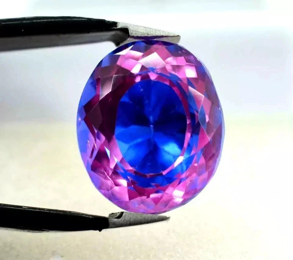 Natural Exquisite 16 Ct Pitambari Sapphire GIE Certified Oval Loose Gemstone