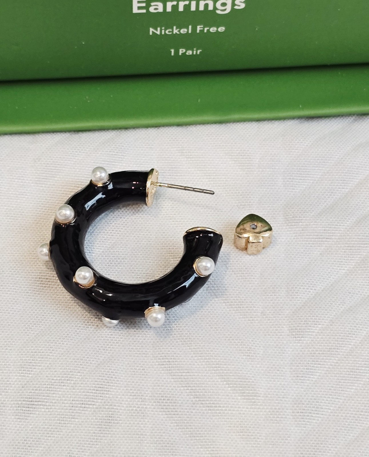Kate Spade New York x Target Pearl Polka Dot Hoop Earrings – Black White Classic
