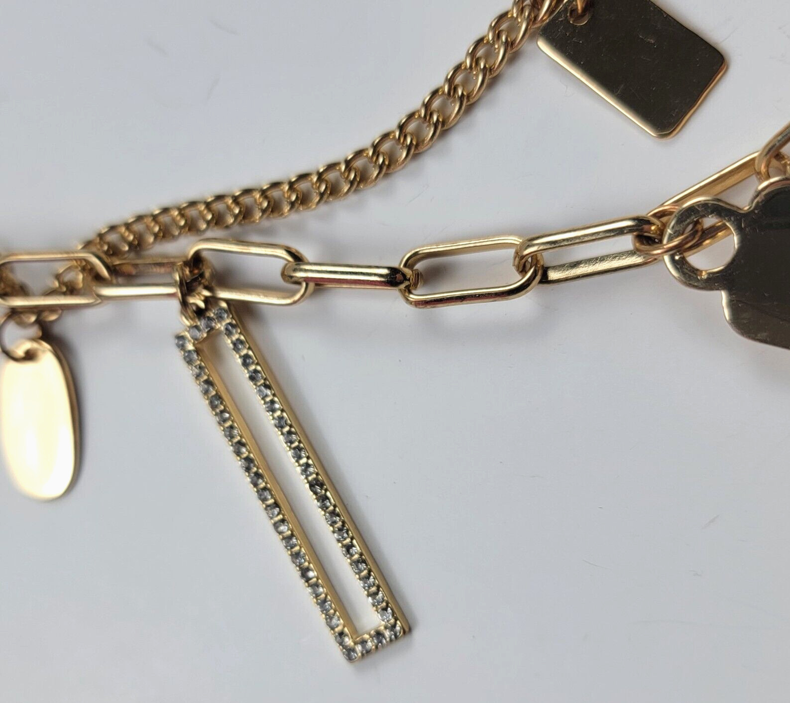 Modernist Gold Tone Clear Crystal Double Chain Multi Charm Necklace 20.5 In Adj.