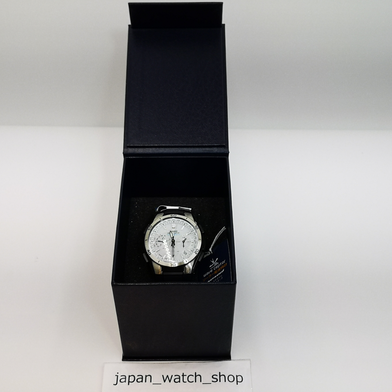 CASIO WAVE CEPTOR WVQ-M410-7AJF White Tough Solar Men’s Watch New in Box
