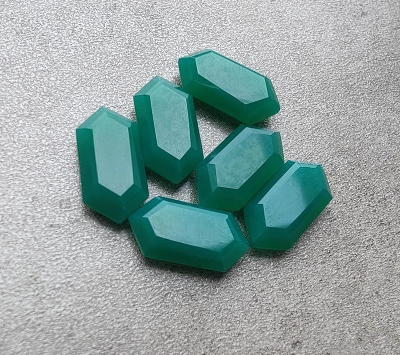 Natural Green Onyx Hexagon Flat Faceted Cut AAA Quality Calibrated Gemstones
