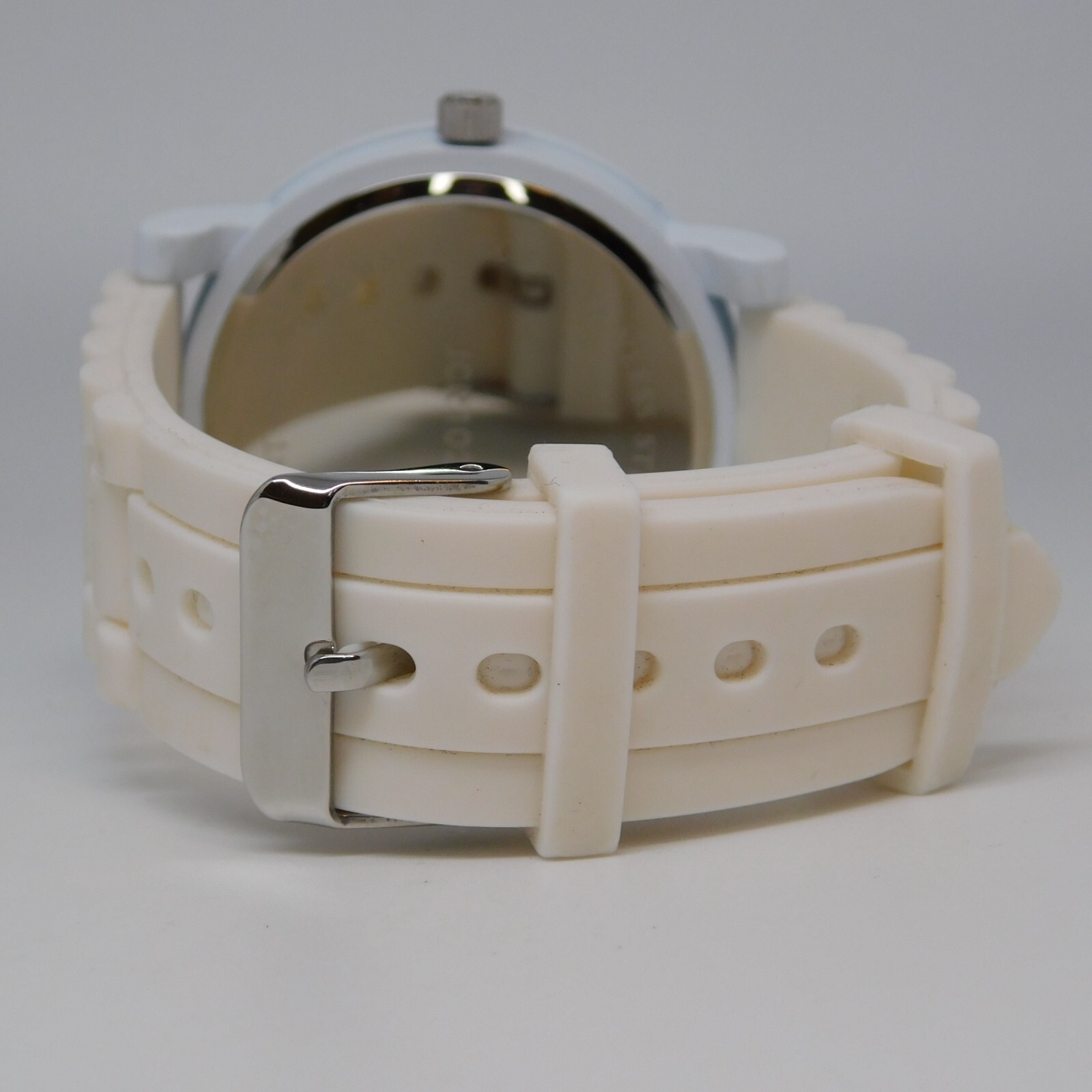 Accutime Watch Corp. White Tone Quartz Analog Women’s Watch New Battery
