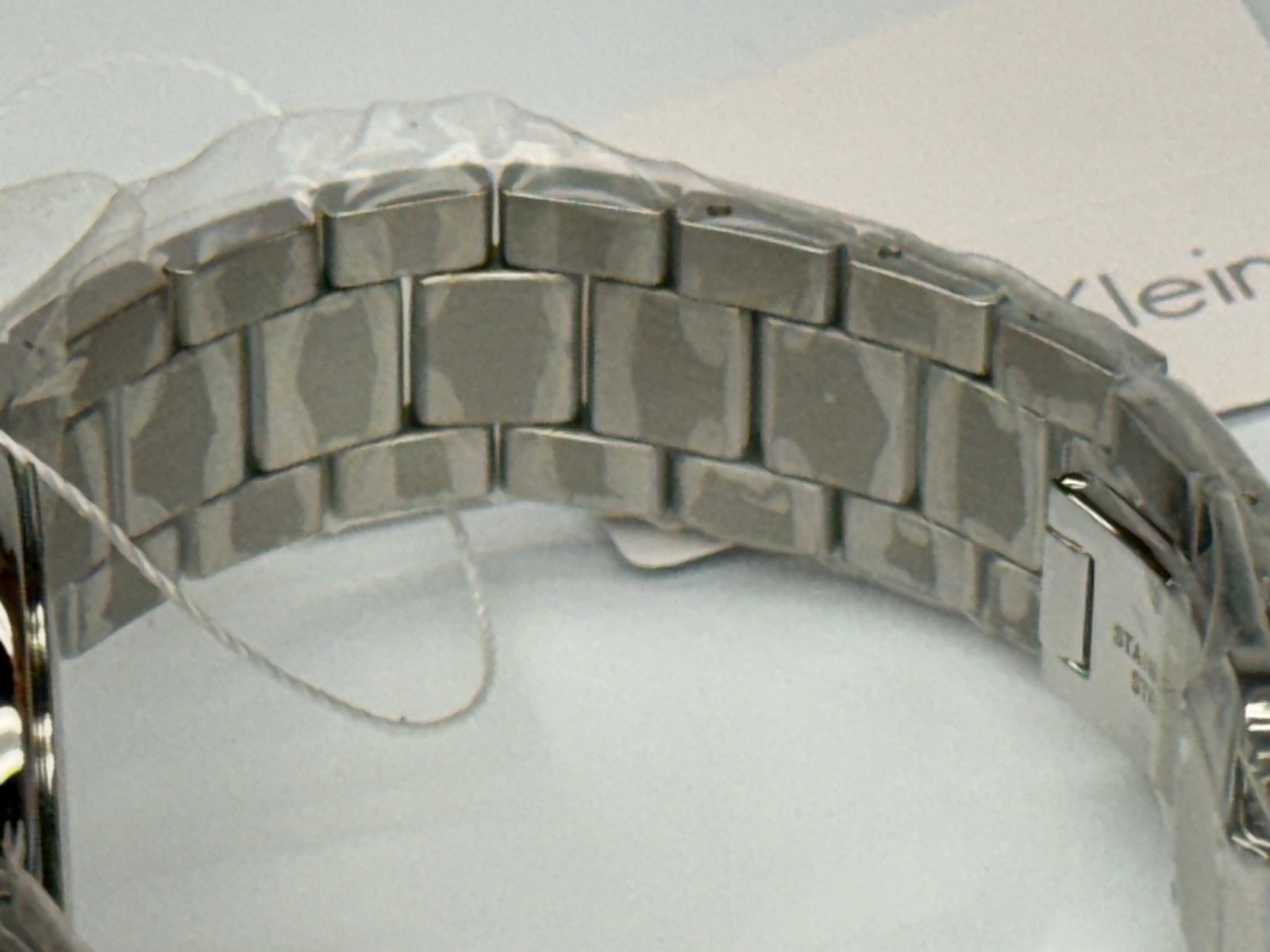 Women’s Calvin Klein Swiss Made Wristwatch K5T 331 Stainless Steel Silver Tone