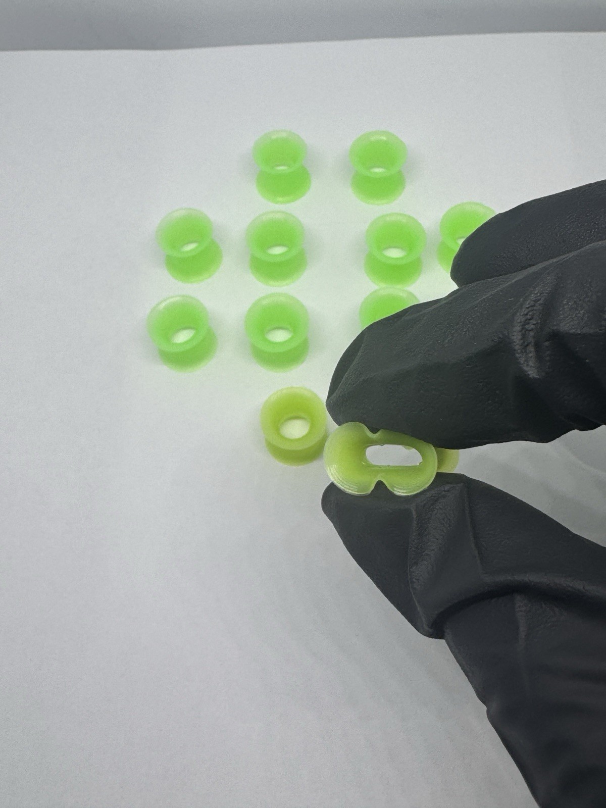 6 Pair 00g 10mm Silicone Gauges Long Wearable Tunnels 9mm Neon Green Neon Yellow