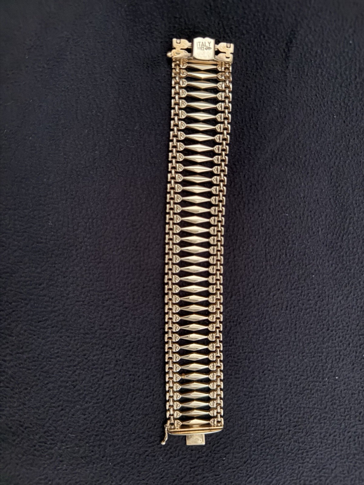 14K Yellow Gold Italian Wide Link Bracelet Box Clasp Signed 27.4g