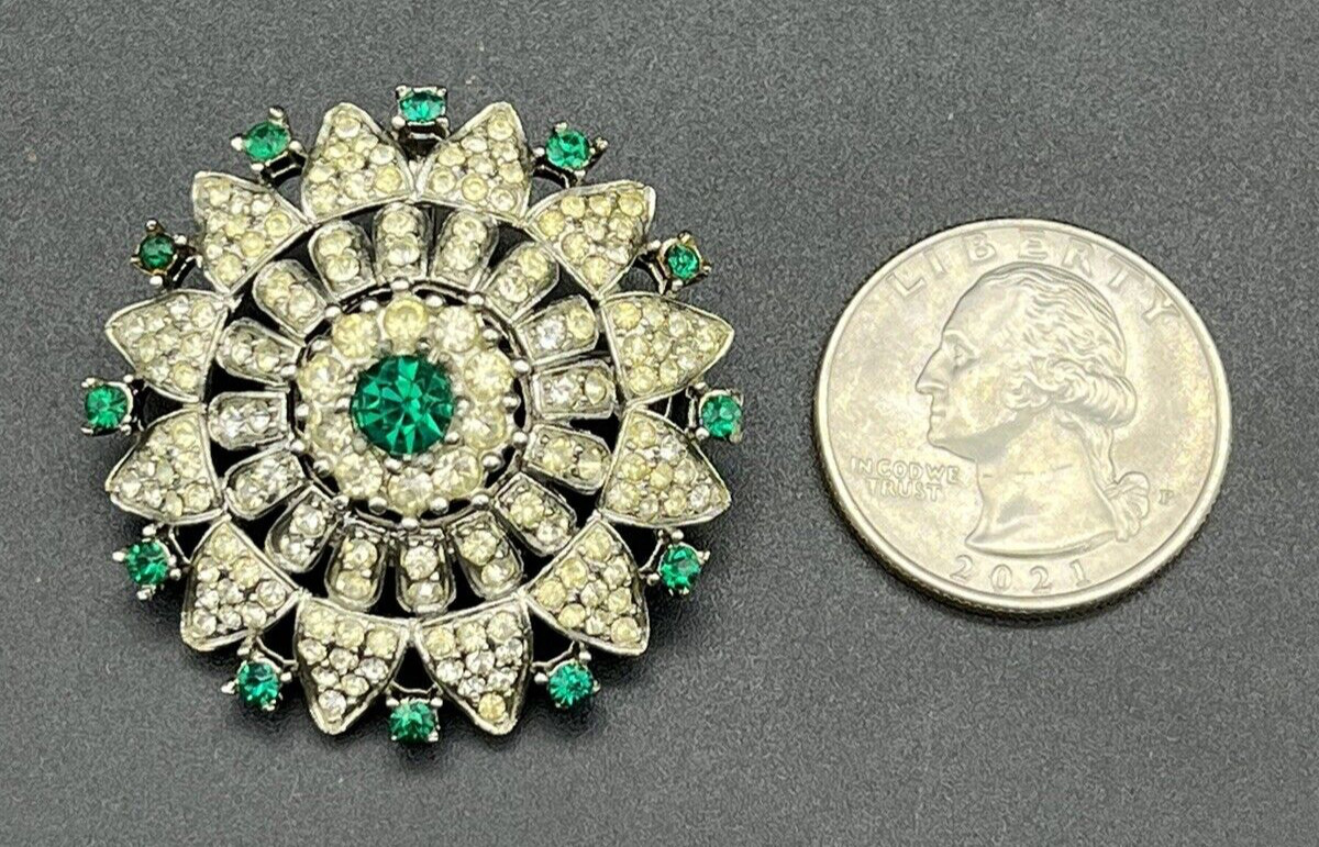Vintage R.Mandle w/Crown Dome Brooch With Emerald Green and Clear Rhinestones