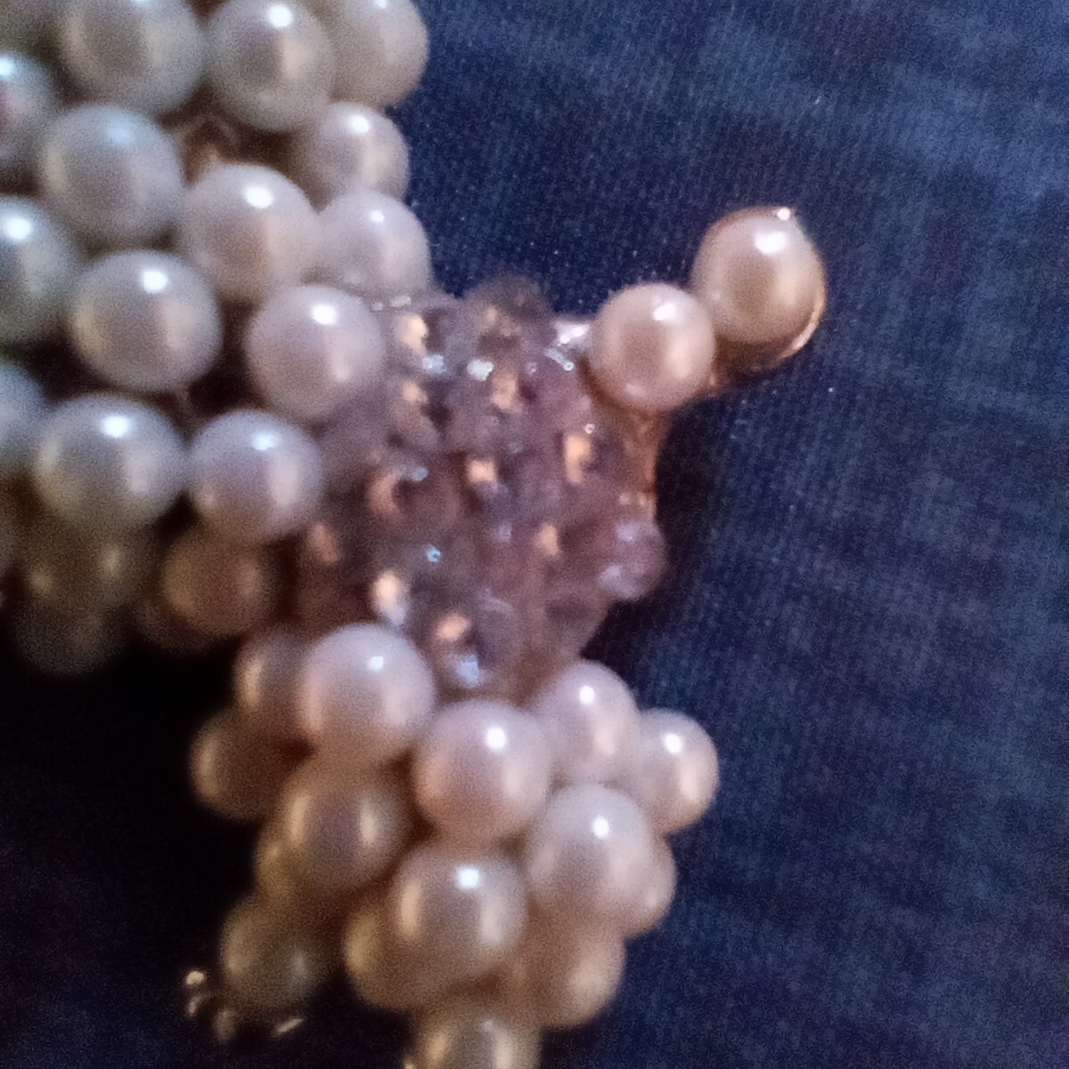 Poodle Brooch Costume Silver White Pearl & Glass Twist Clasp 1.25X1.25″ EUC