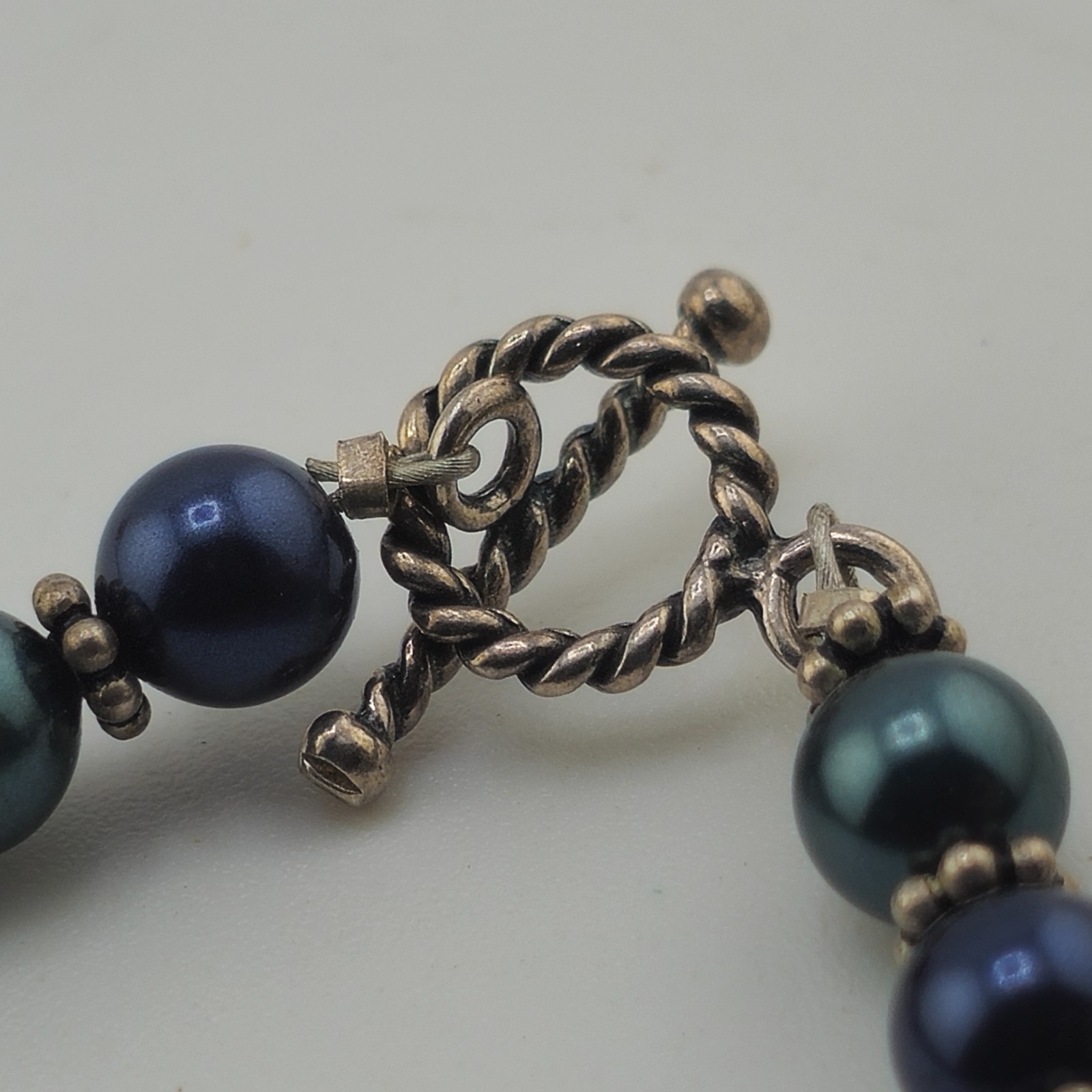 925 Sterling Silver Twisted Toggle Clasp Blue Green Faux Pearl Bracelet 6.25 in