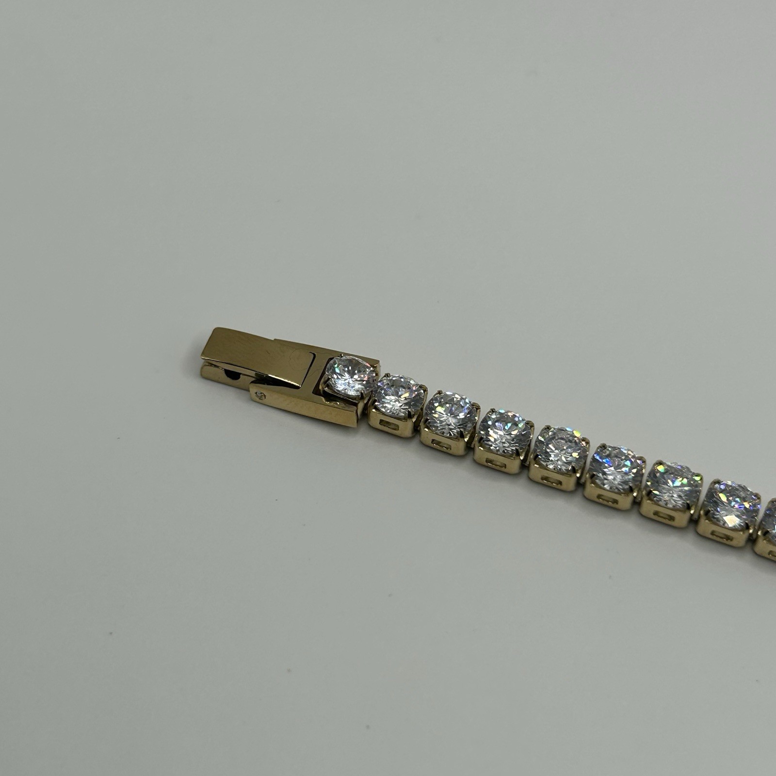 5mm Moissanite Tennis Bracelet Unisex Gold VVS1 D 7 Inch New Waterproof Quality