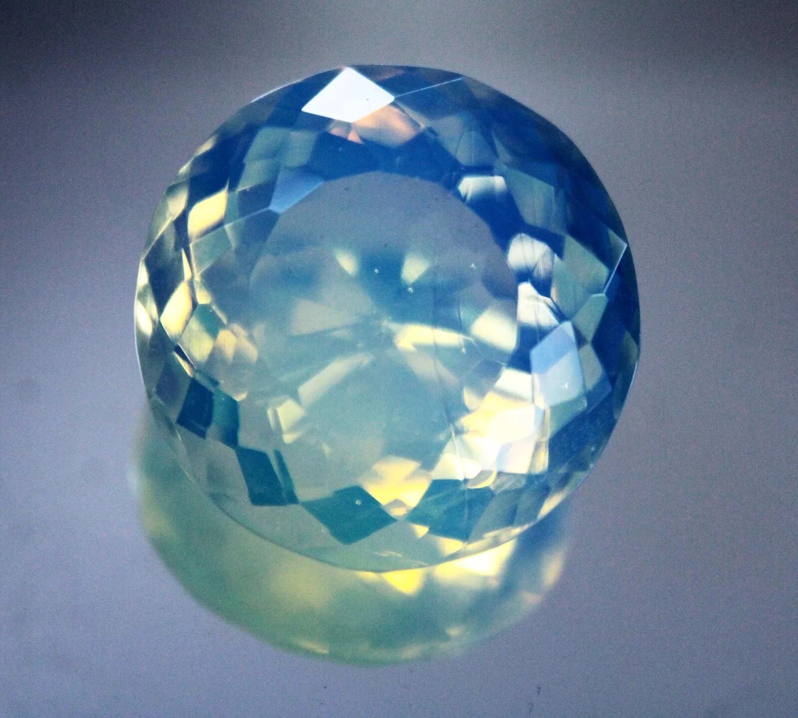 Australian Natural 99.20 Ct Bi-Color Opal Round Cut Welo Certified Untreated Gem