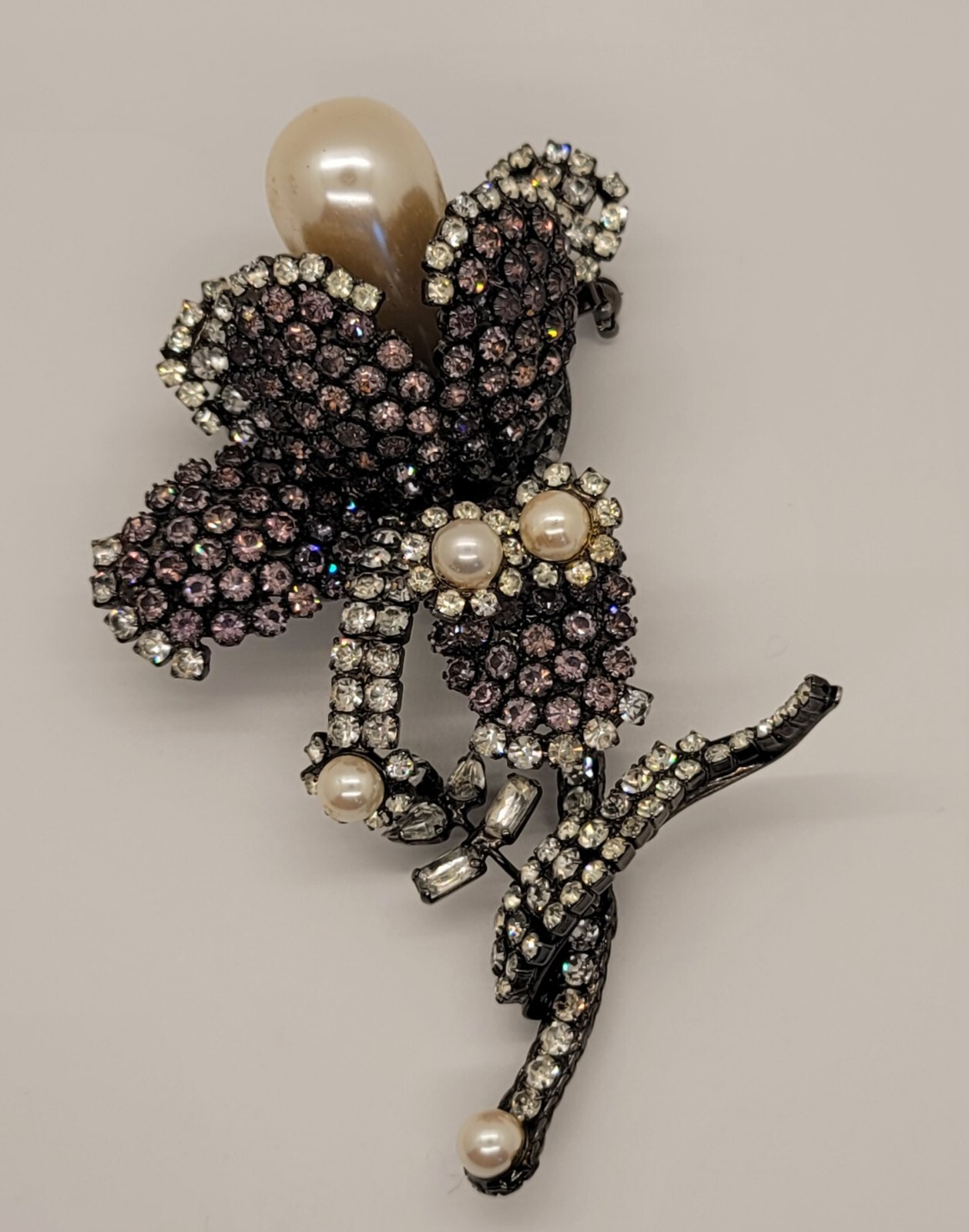 Lawrence Vrba Stunning Large Rhinestone Purple Flower Pin Brooch See Description