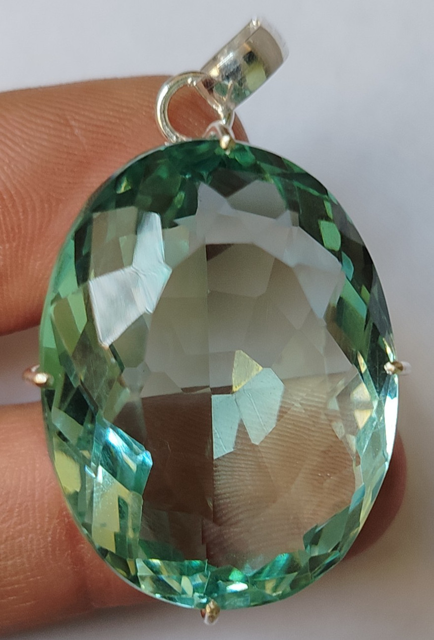 AAA+++ Large Aquamarine 103.50 Ct. Oval Cut 925 Silver Pendant Gift for Women