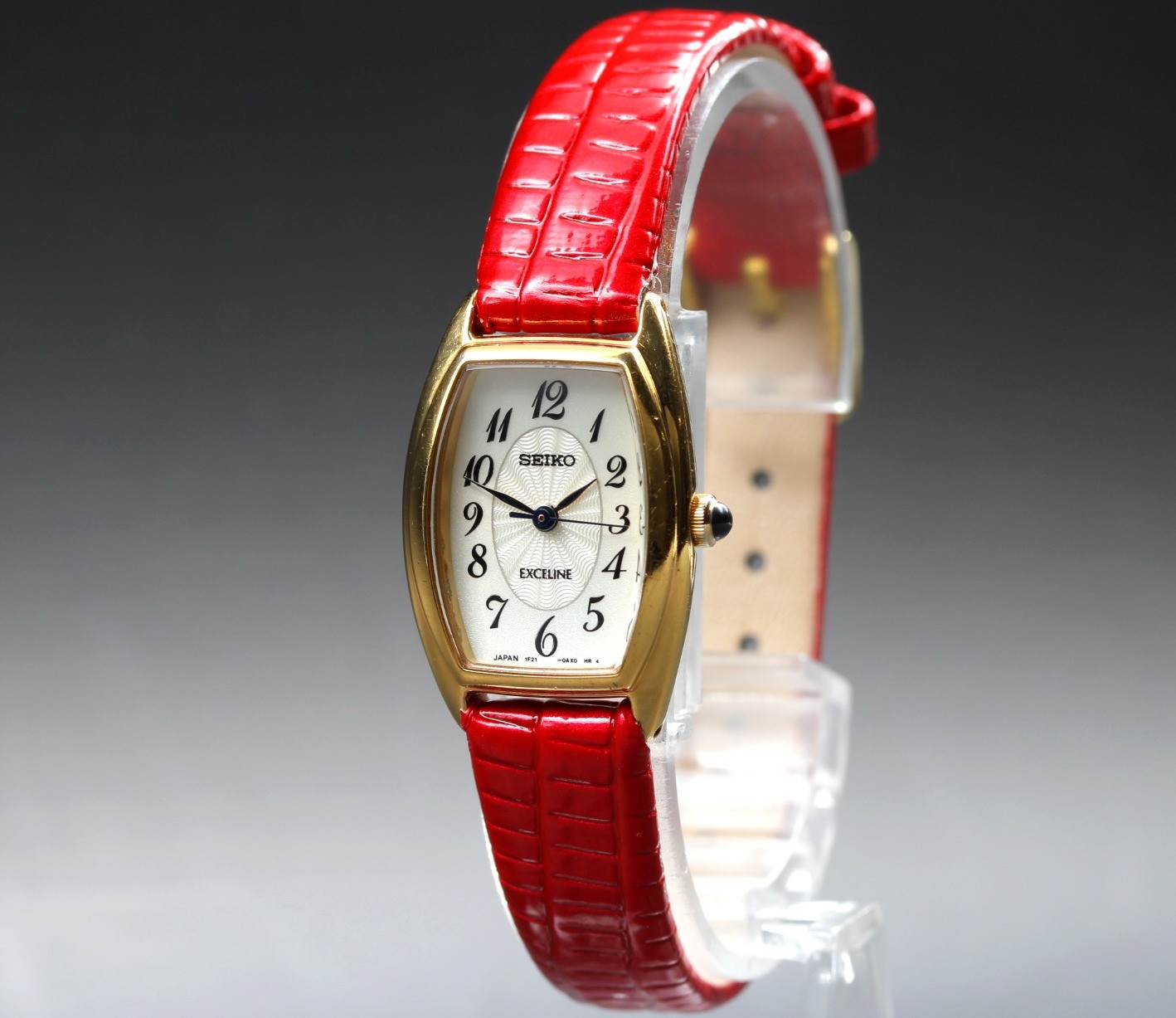 [N MINT] Seiko Exceline 1F21-0AJ0 20mm Gold Roman Oval Red Strap Womens Qz Watch