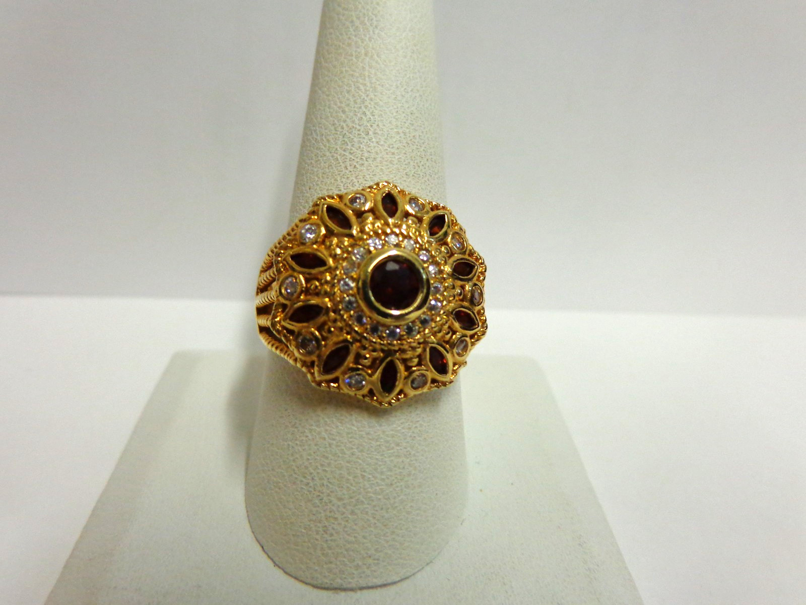 Sterling Silver y gold overlay ring w/red/white stones sz 10 wgt 6.9 gramsbyUTC