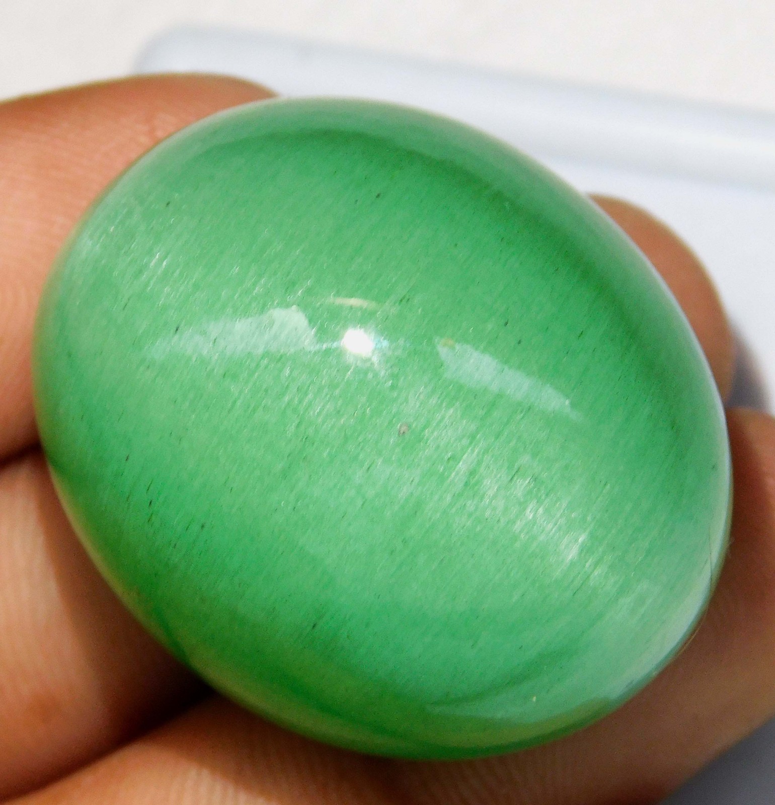 104.35 Ct Untreated Natural Green Chrysoberyl Cat’s Eye Cabochon Cut Gemstone