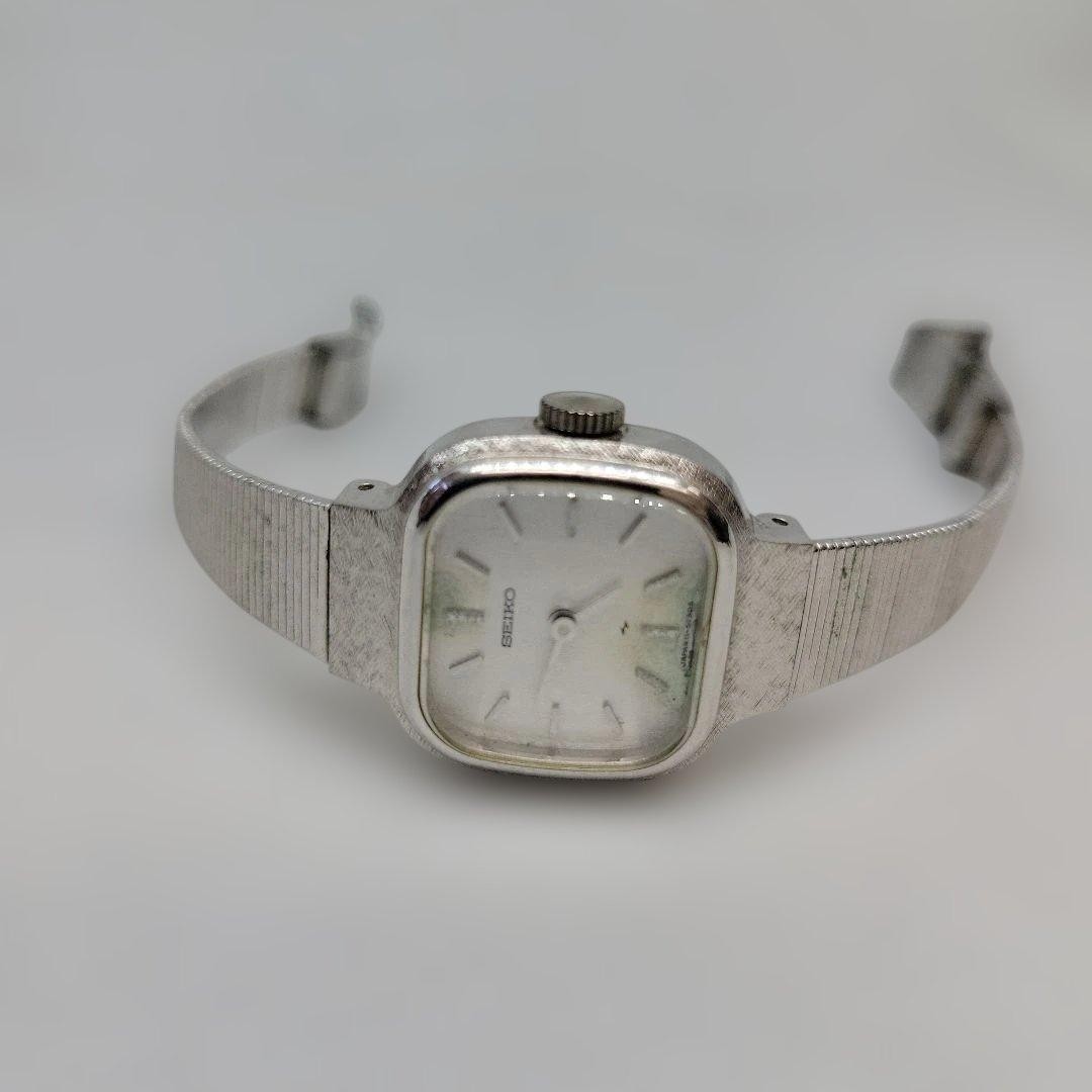 Working Seiko manual winding ladies’ watch