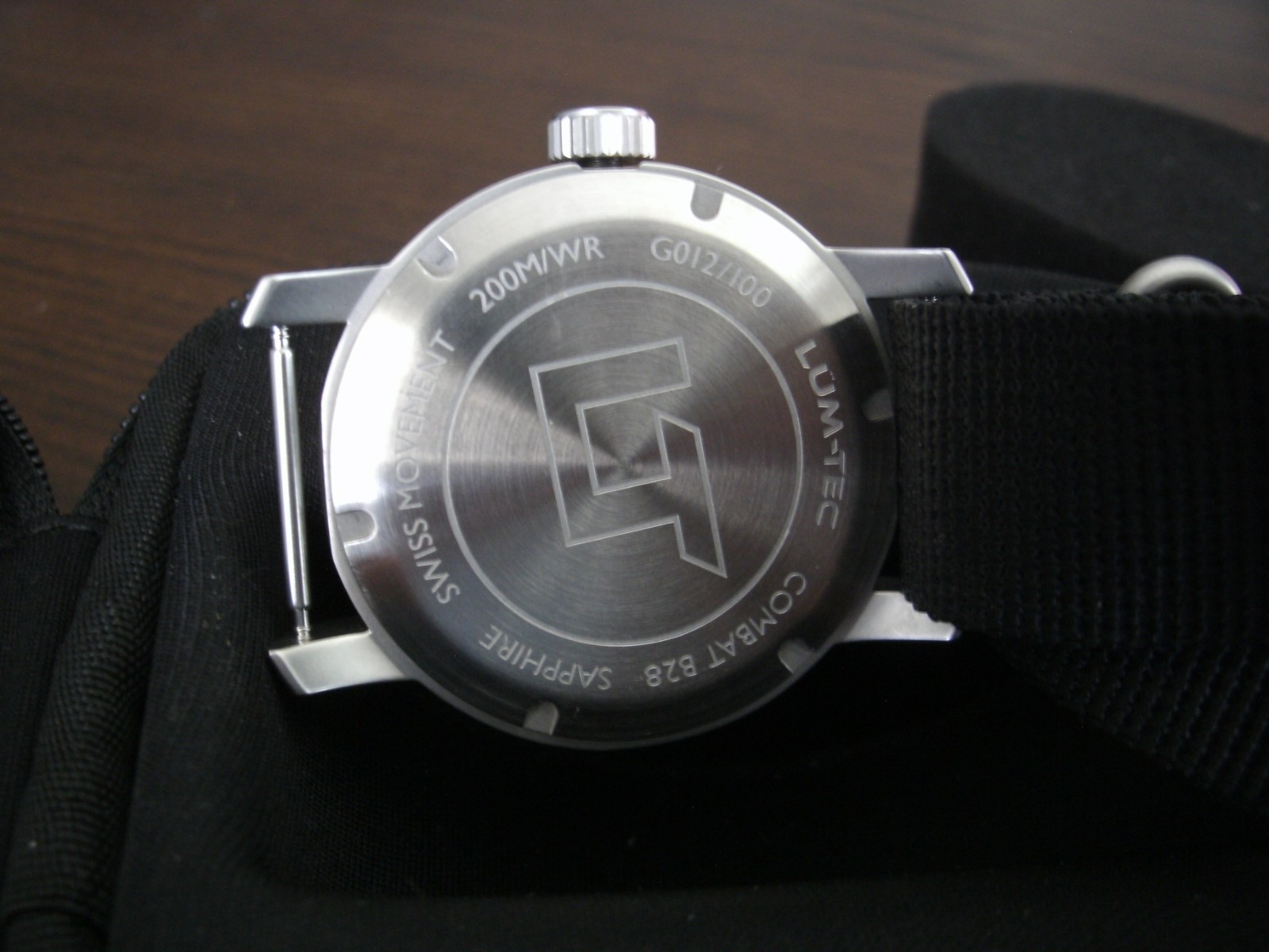 Lum-Tec Combat B28 Military 24 Hour watch. Working and keeping time. Limited