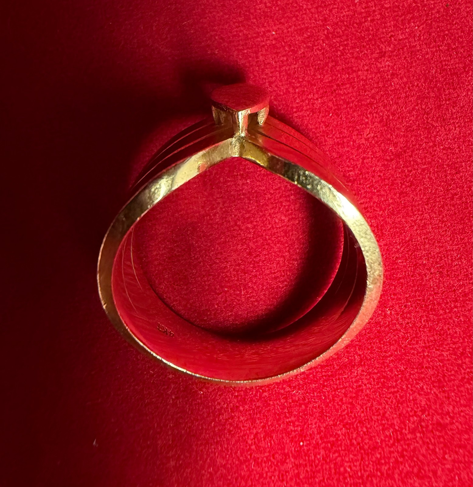 14K Gold 8.8 Grams Woman’s Ring W/Raised Mounting for Center Stone Custom Made