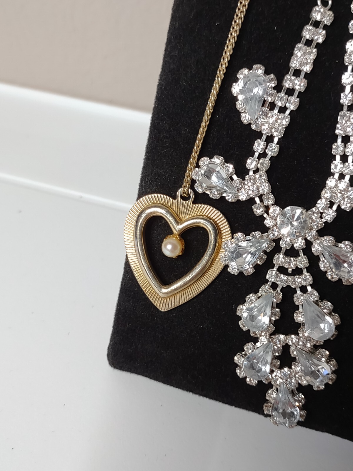 Lot Of 12 Pendant Necklaces Heart, Rabbit, Star, Anchor, Music Necklace Lot P33