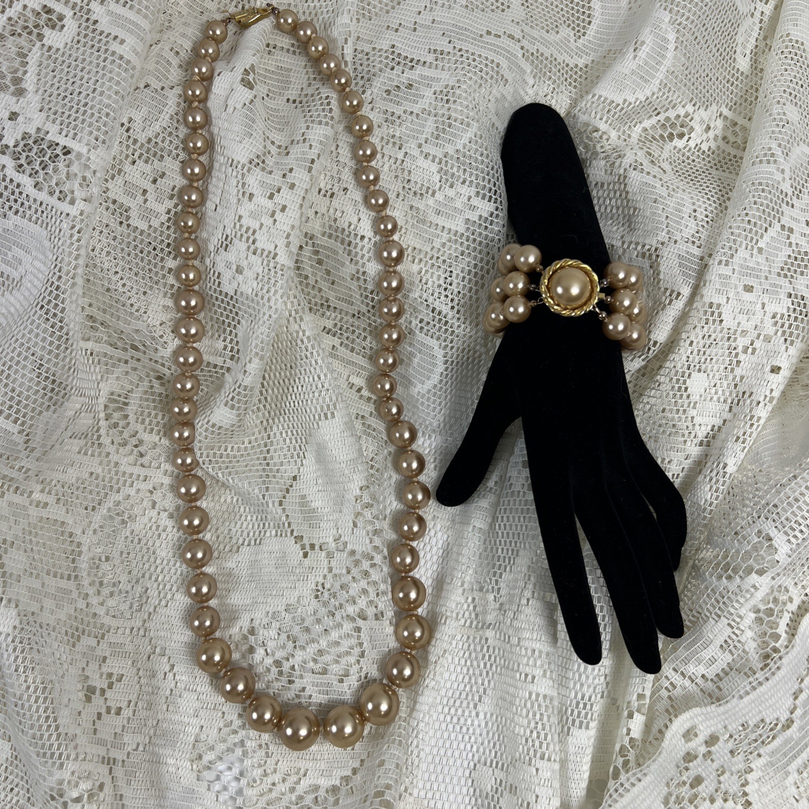 Vintage Champagne Cream Faux Pearl Hand Tied Necklace Graduated & Bracelet